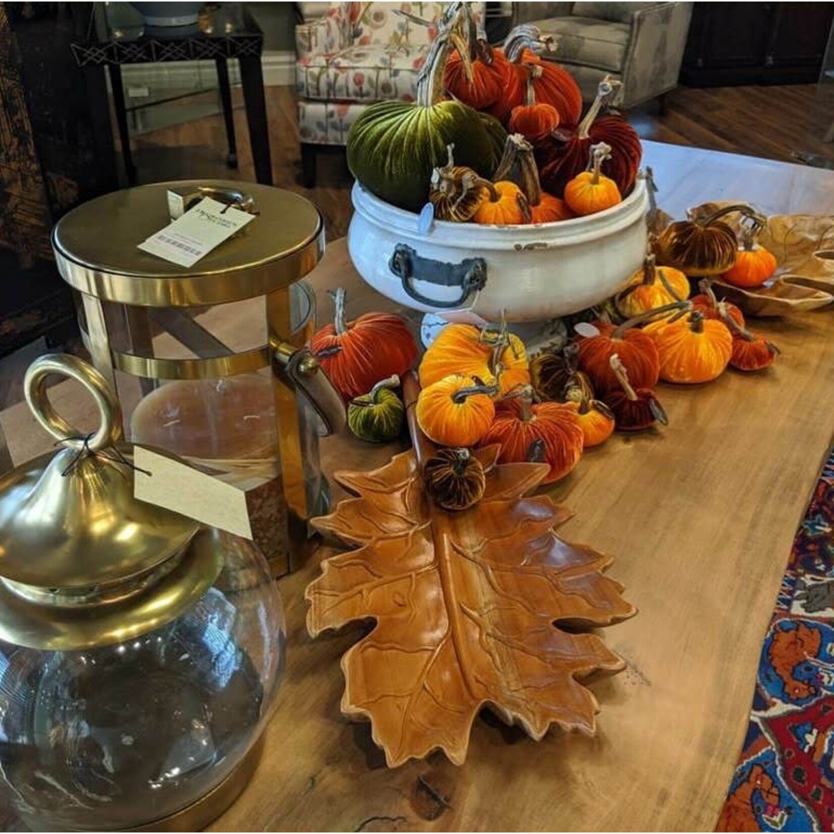 French Heritage Wooden Oak Leaf Tray