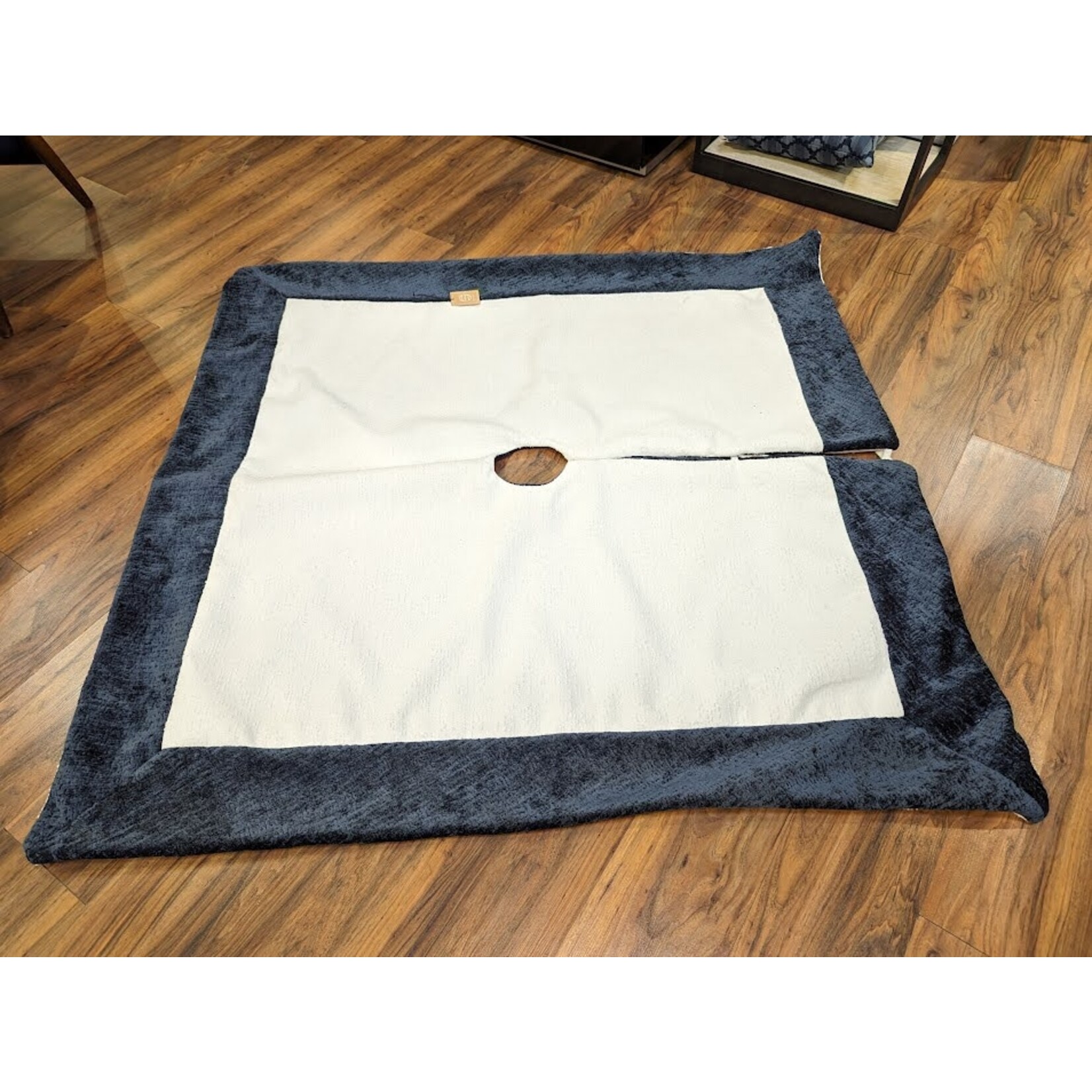Nicky's Notions Blue White Large Square Tree Skirt Reversible