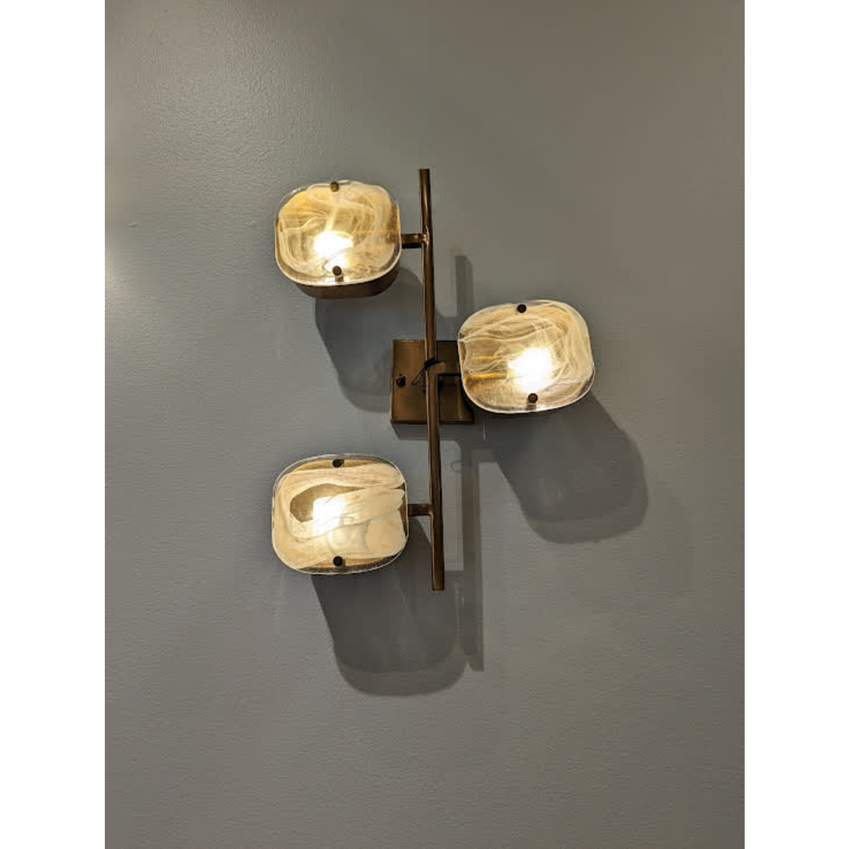 Wildwood Omni Sconce