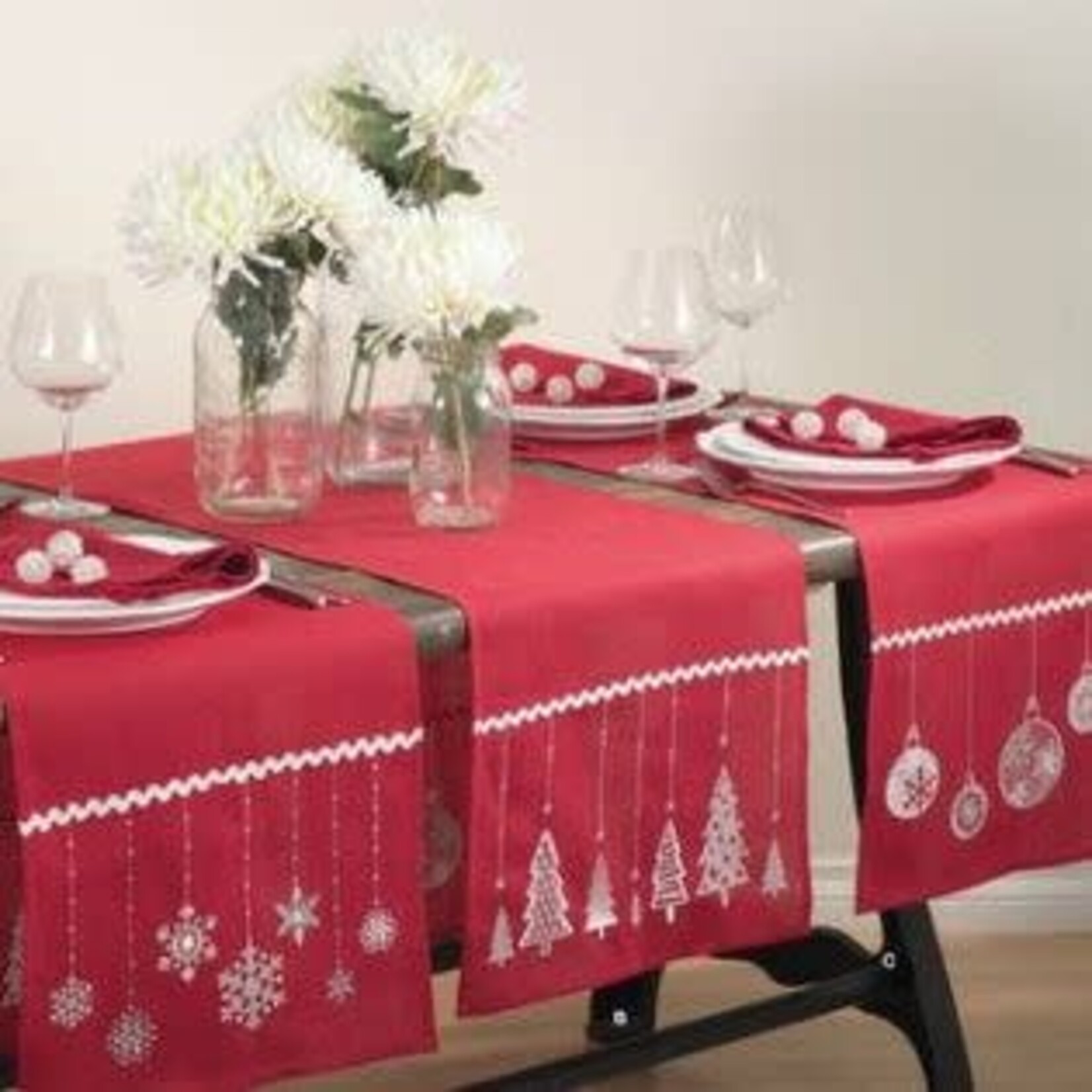 Saro Trading Company Red Ornament Tablecloth Runner