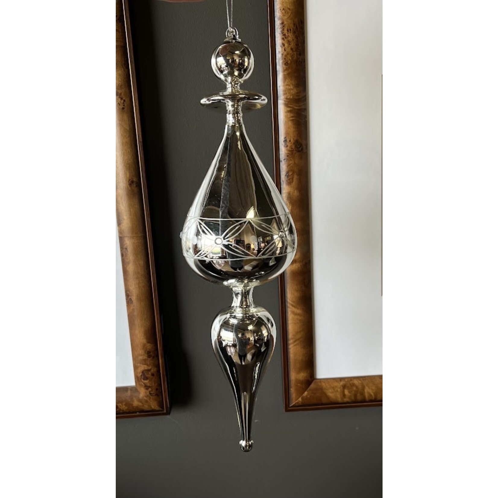 Jim Marvin Enterprises Shiny Silver Finial Ornament