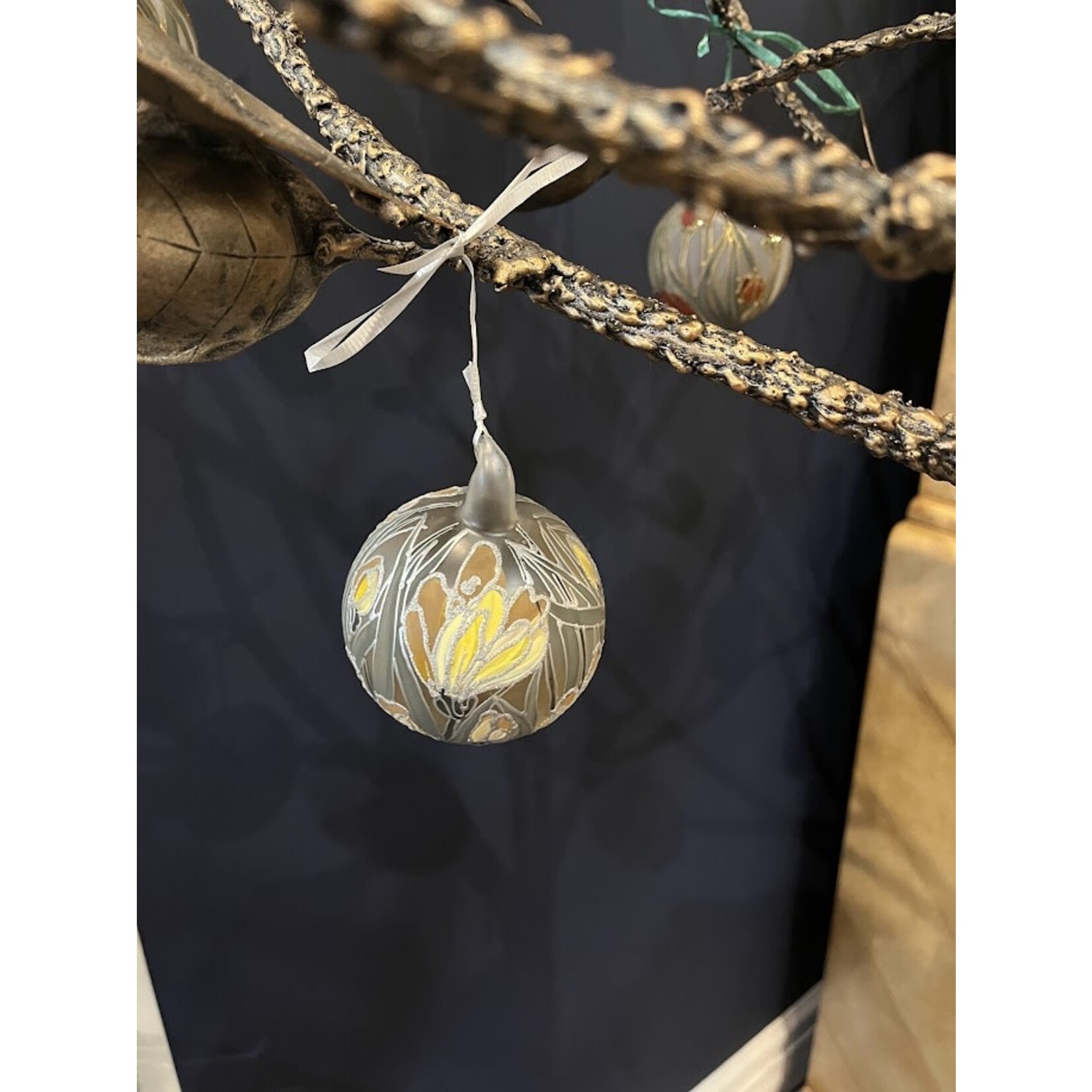 Peter's Seasons Hand Painted Spring Flower Glass Ornament Small