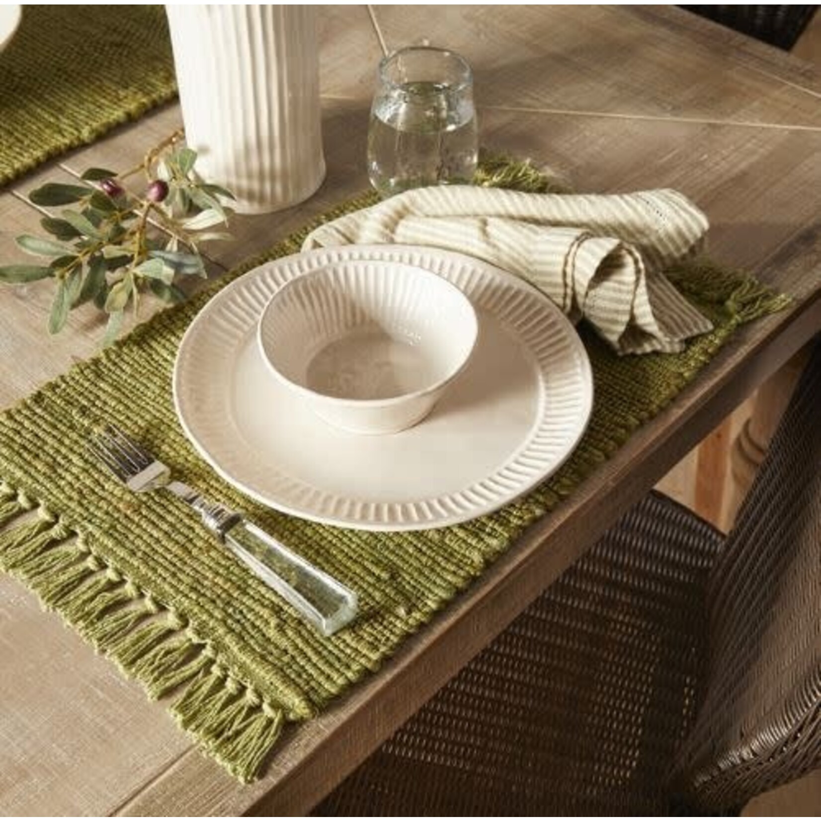 Napa Home and Garden Rae Woven Fringe Placemat