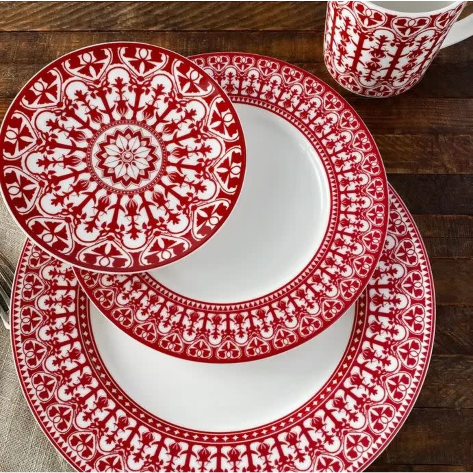 Caskata Casablanca Crimson Canape Plates Set Of 4