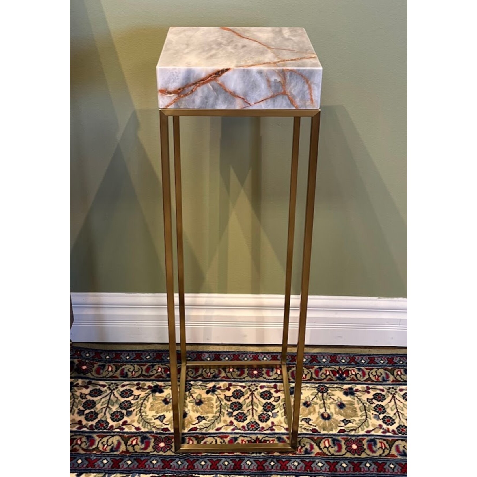 Stone International Kubo Low Pedestal Grey Spyder Marble