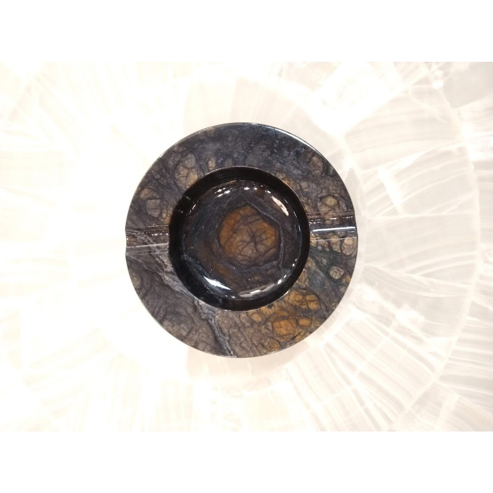 Carole Stupell LTD Black Alabaster Round Ashtray Cigar