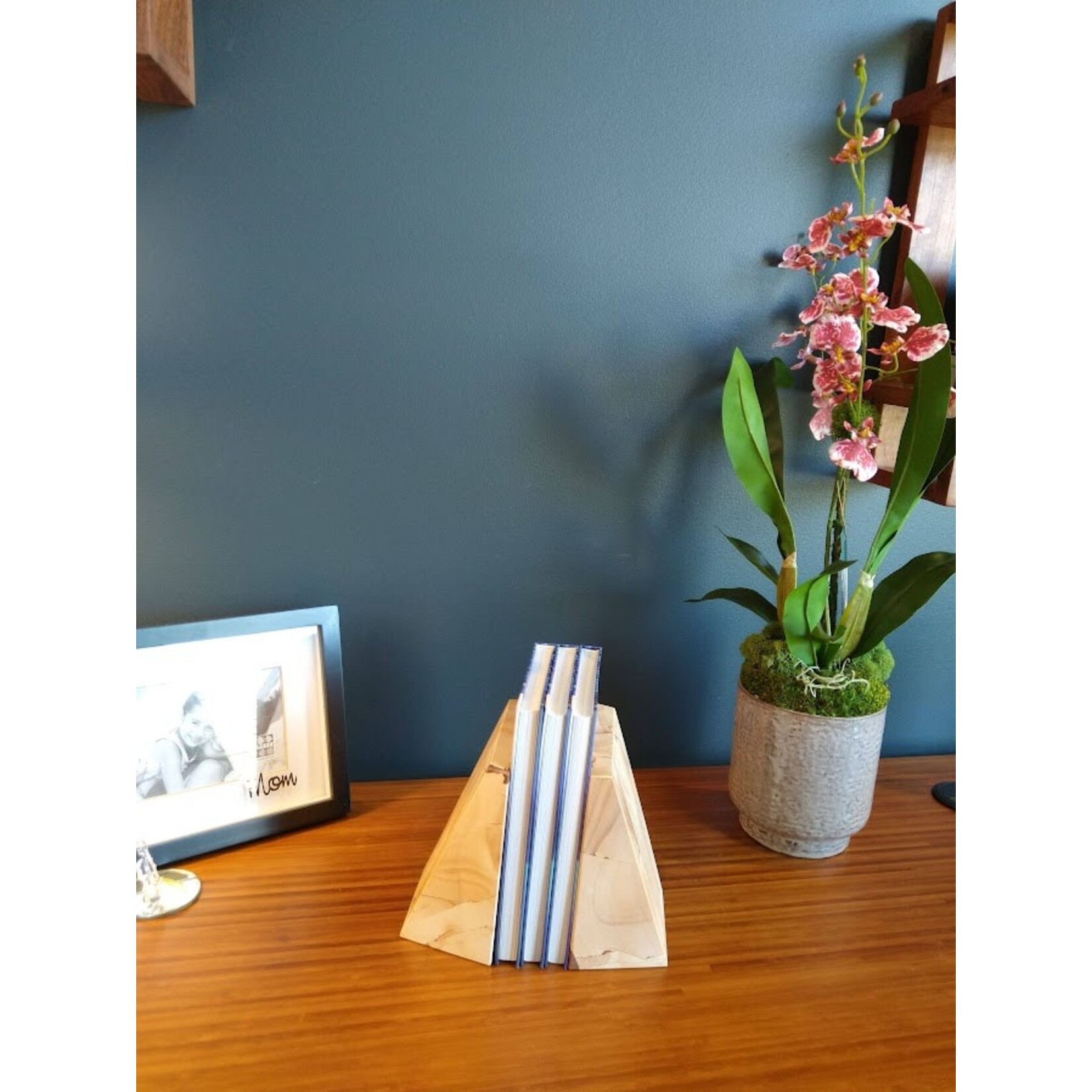 Carole Stupell LTD Striated Teak Marble Bookends Set