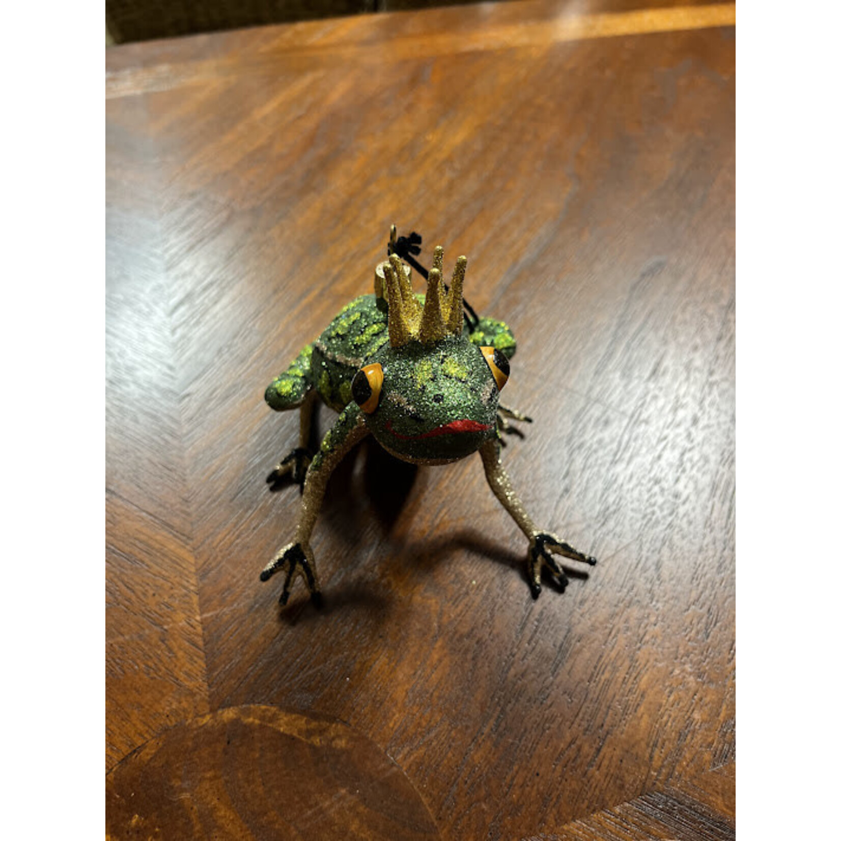 Mia King of the Pond Glass Frog Ornament