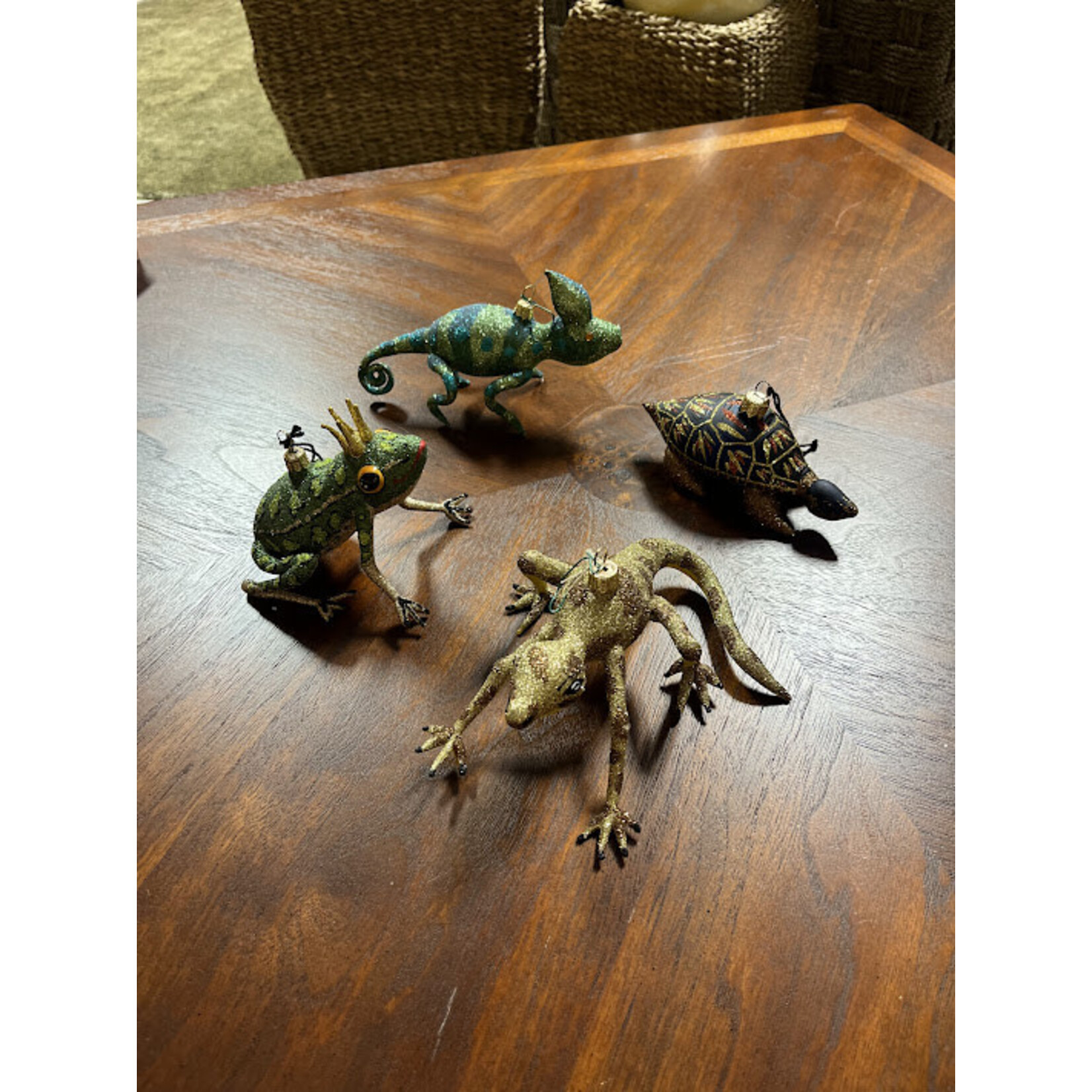 Mia King of the Pond Glass Frog Ornament