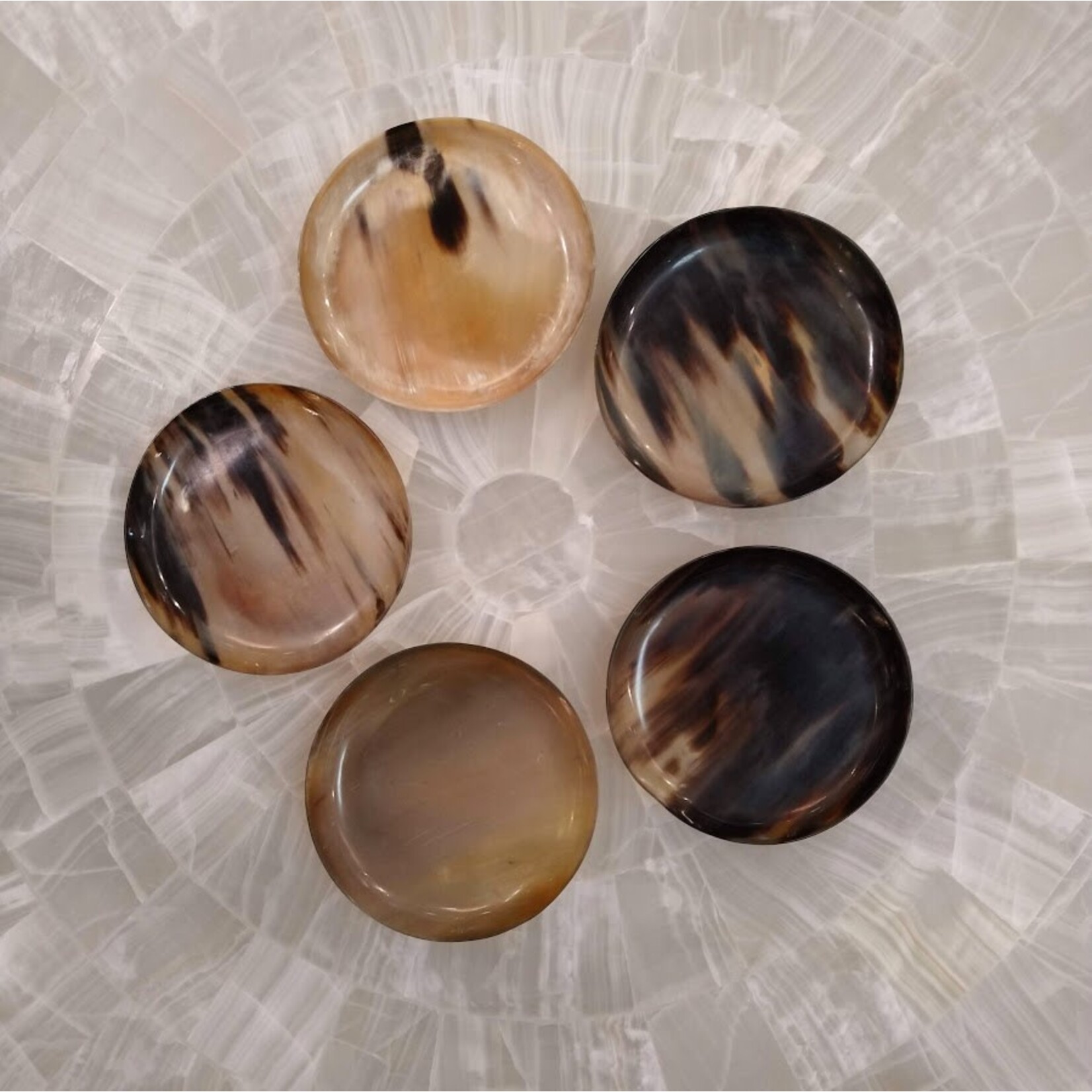 be Home Horn Side Plate Medium