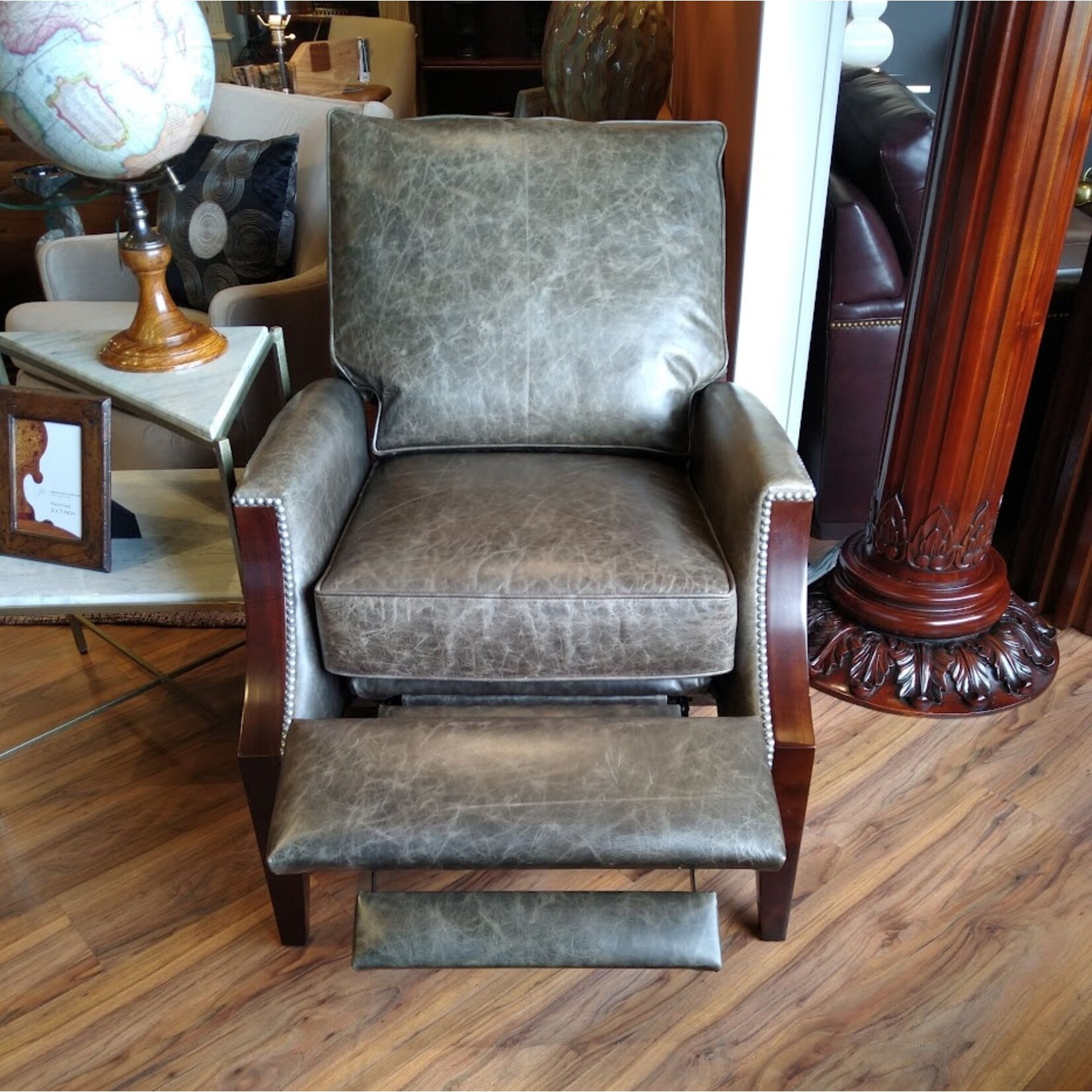 Leathercraft Kensington Recliner