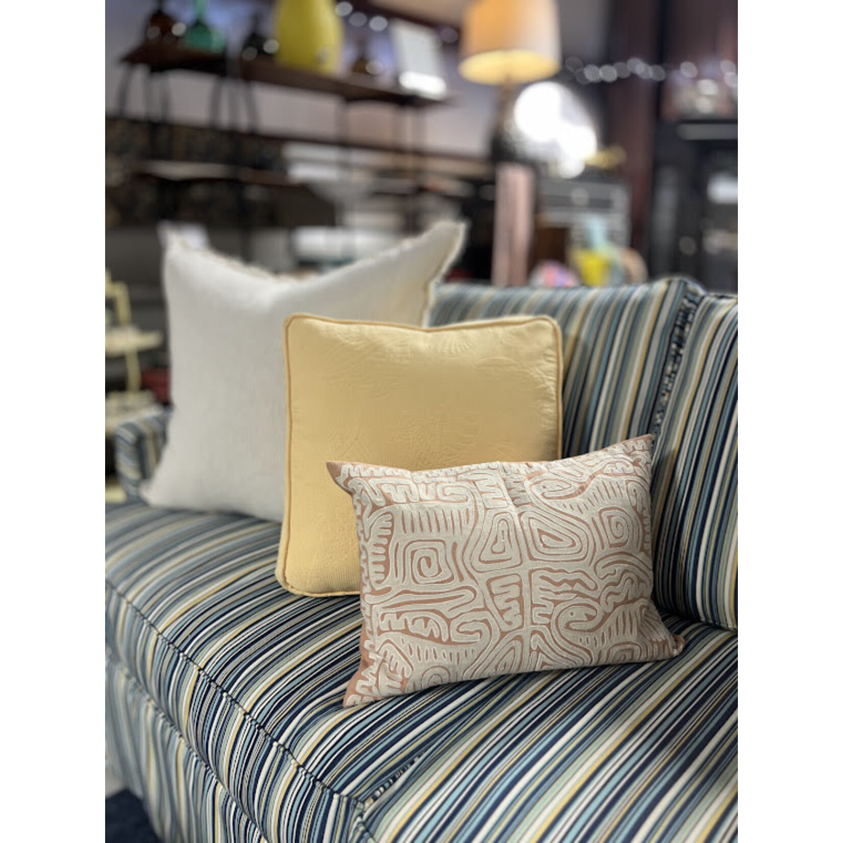 Four Seasons Furniture Seashell Yellow Square Box Pillow