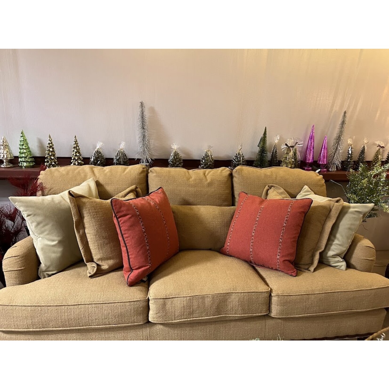 Vanguard Furniture Wheat Pillow with Ruffle