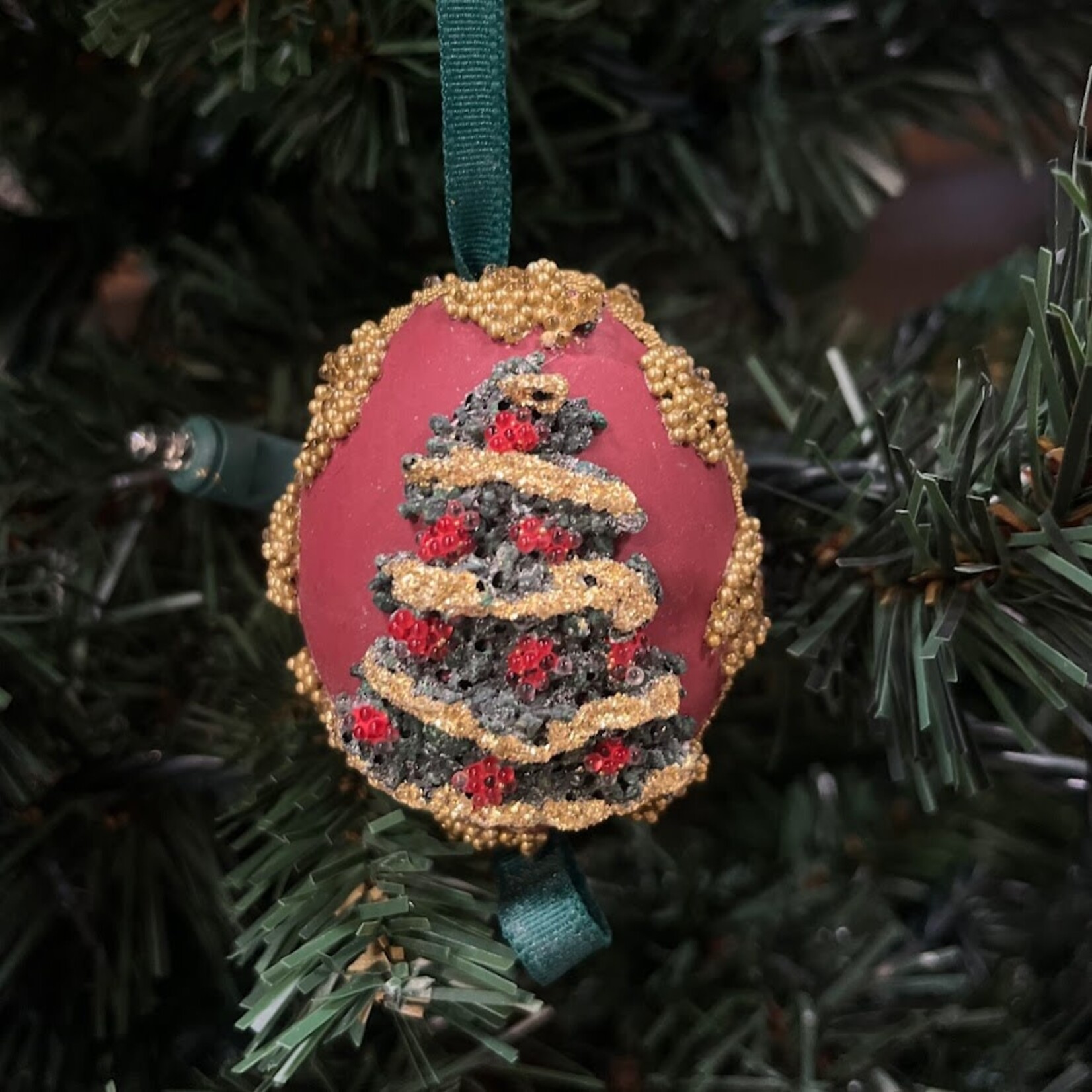 Peter's Seasons Gold Tree Handcrafted Egg Ornament