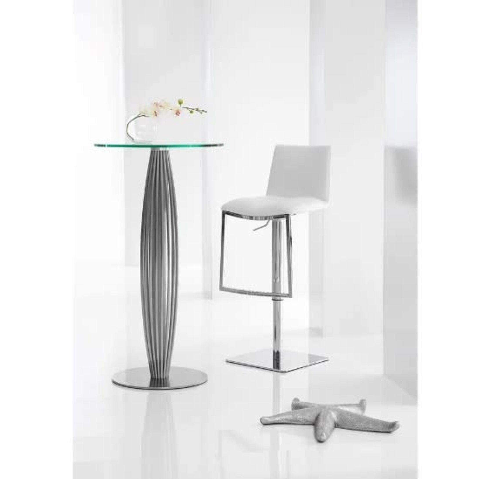 Bellini Modern Living Linda 27" Bar Table