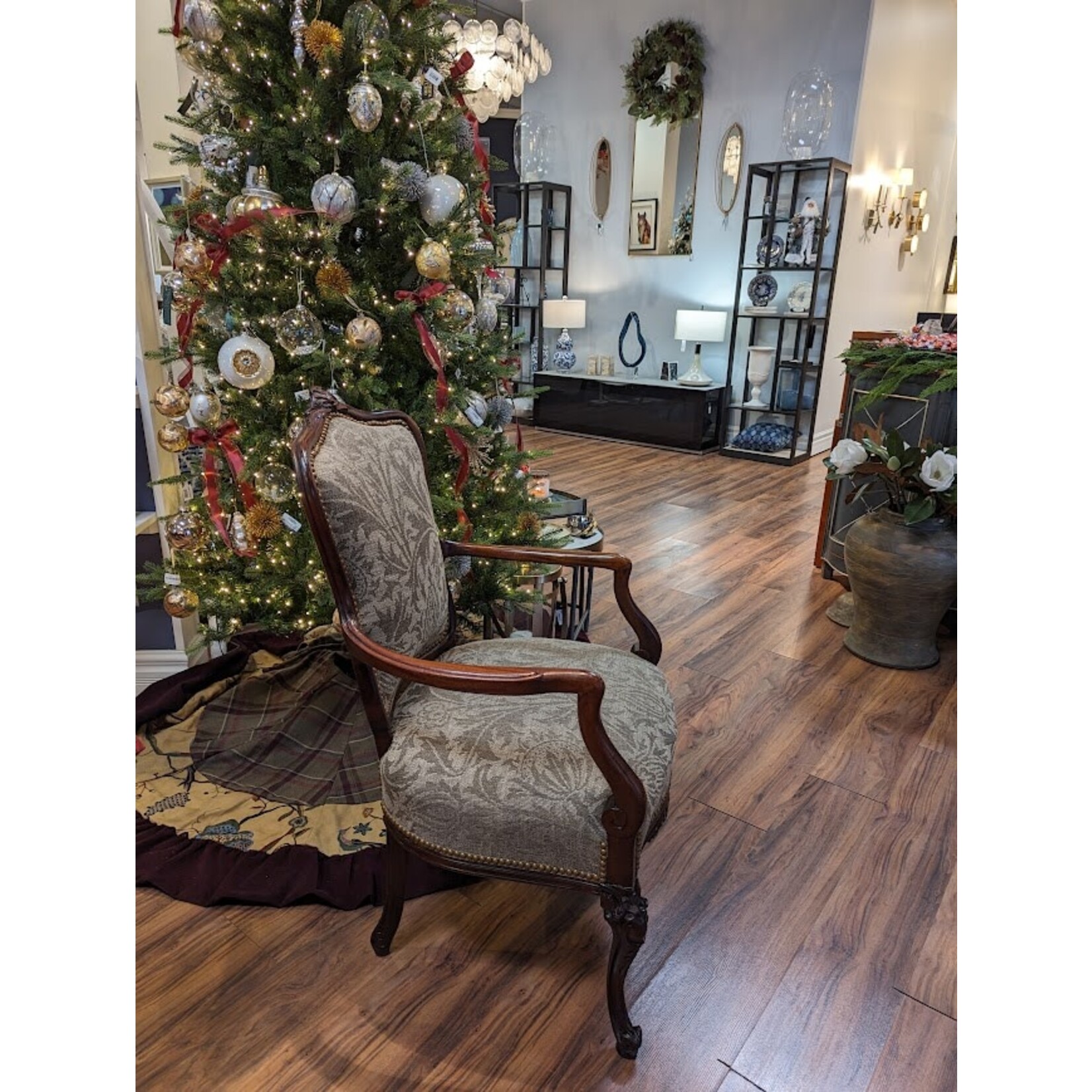 Zodax Clear Ball with Star Confetti Ornament Medium