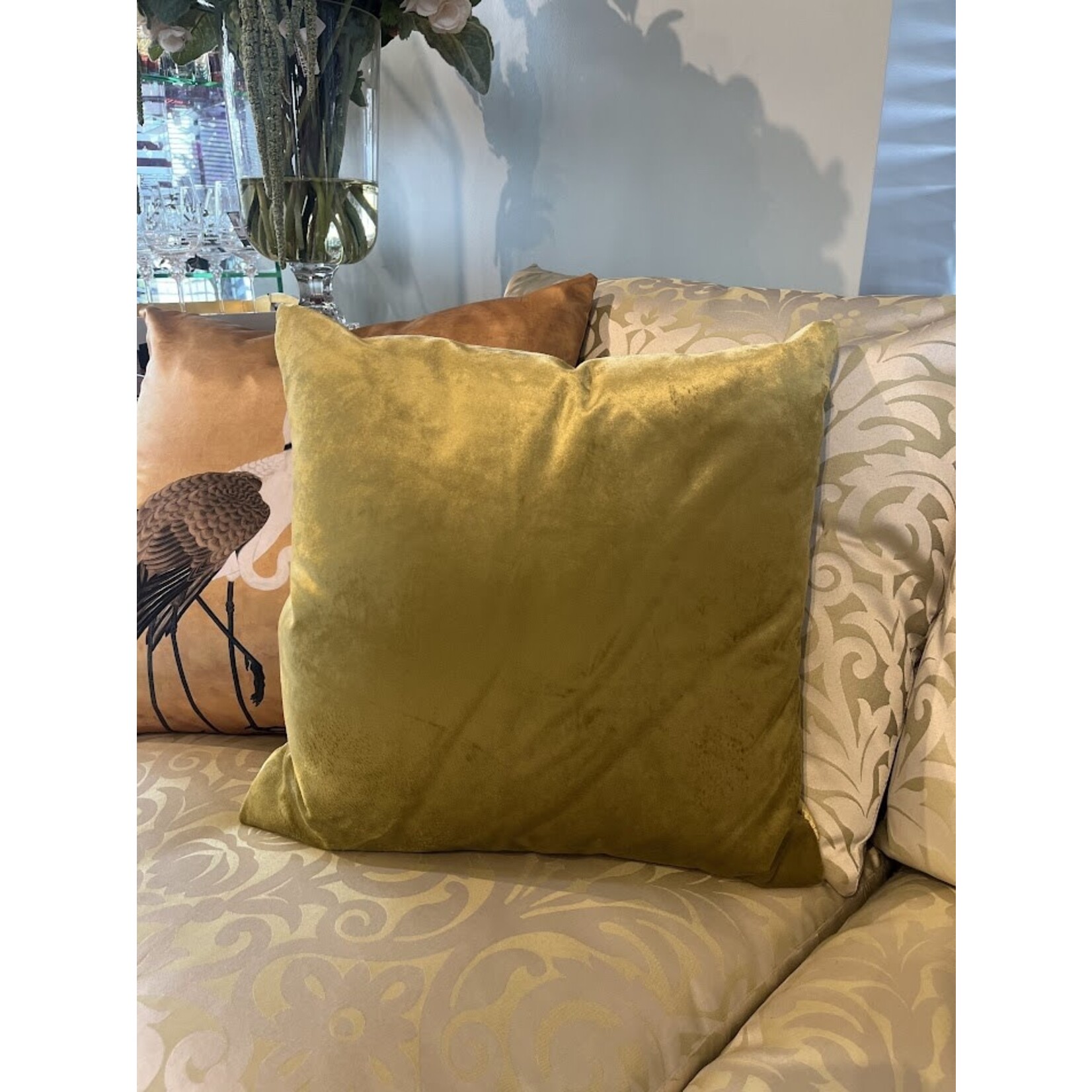 Maxwell Fabrics Zurich Glam Velvet 22x22 Pillow with Down Insert