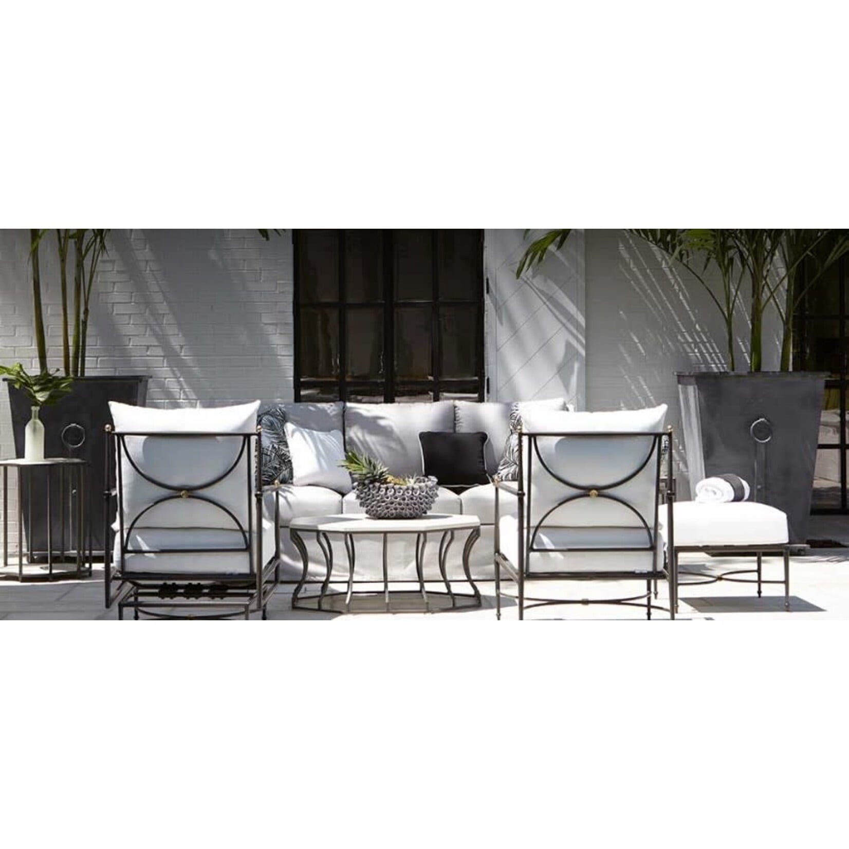 Summer Classics Roma Aluminum Outdoor Lounge Chair & White Cushion