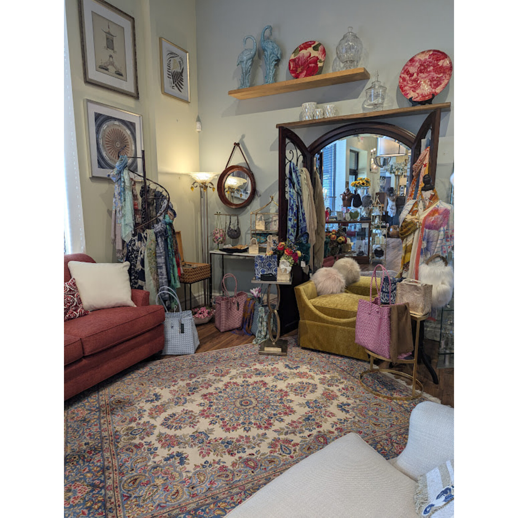 Mumbo Jumbo Imports #8991 Fine Kerman Rug 6.5 x8.2