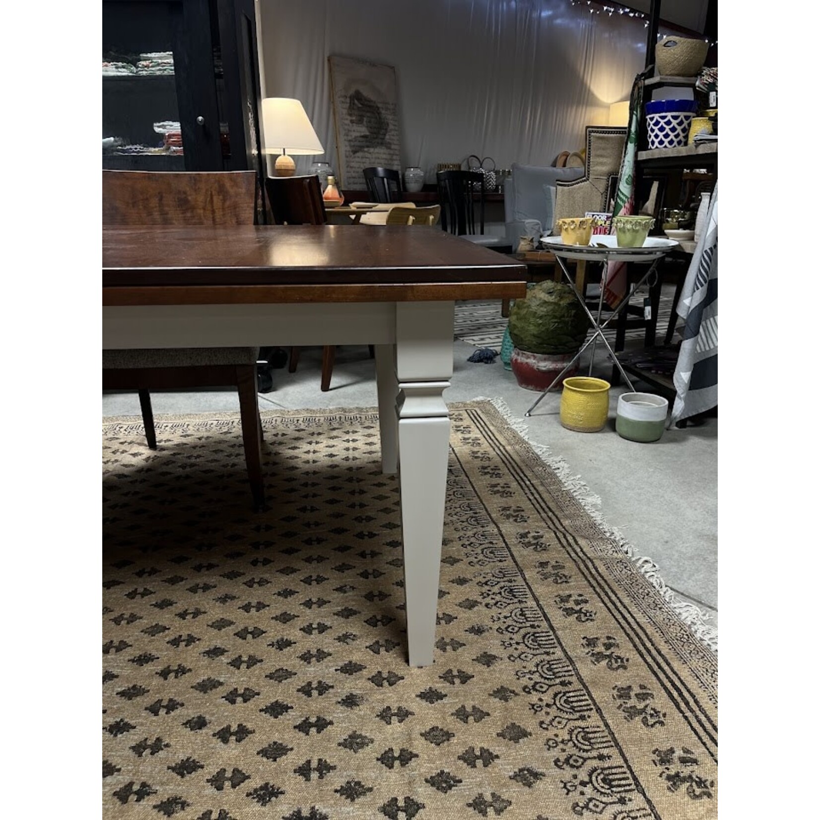 Gat Creek Caperton Hideaway Large Extension Cherry Table with 3 Leaves