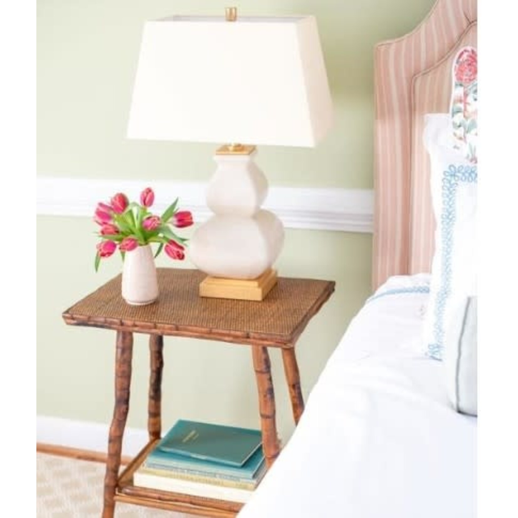 Visual Comfort Fang Gourd Table Lamp