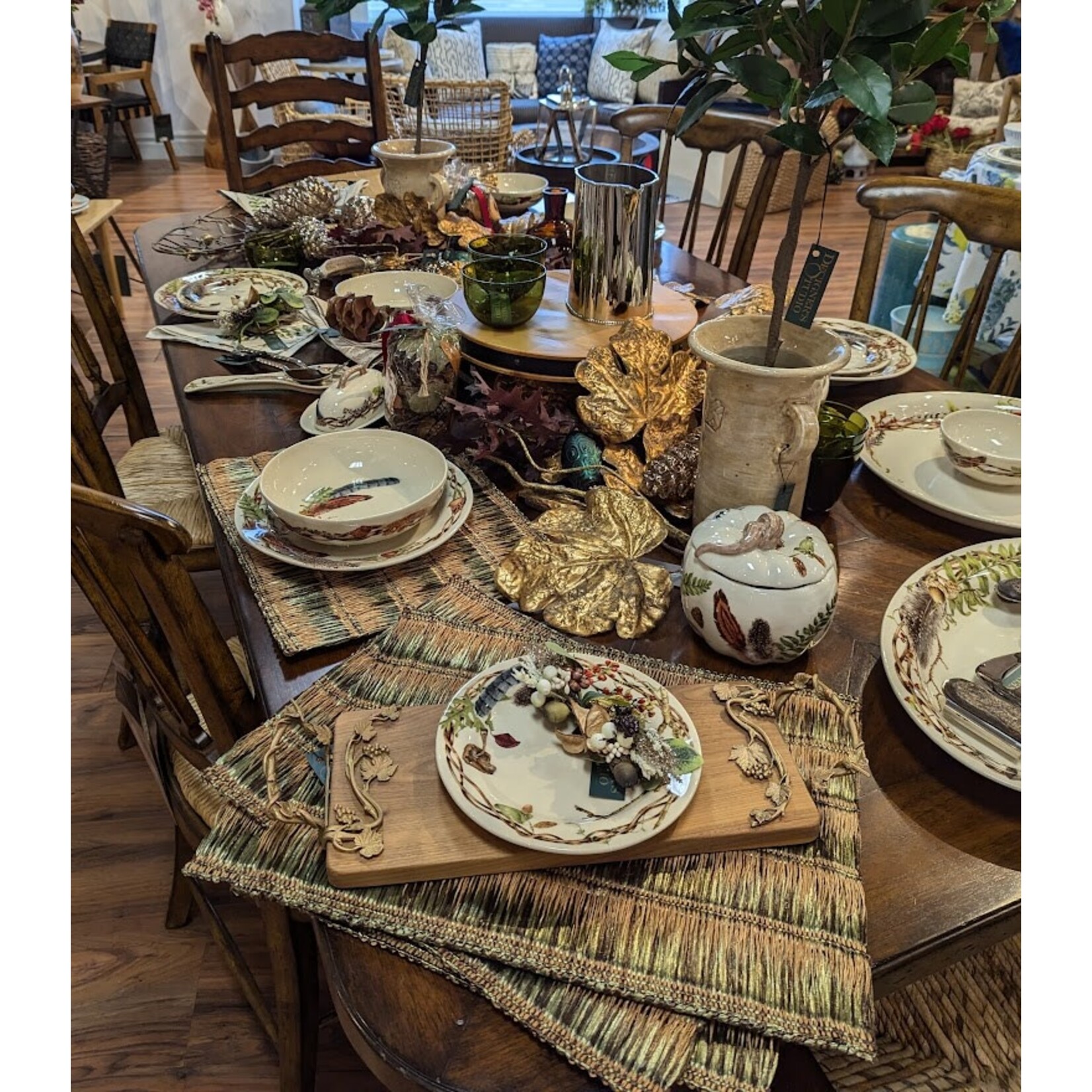 Table Art Grape Leaf Large Cheeseboard