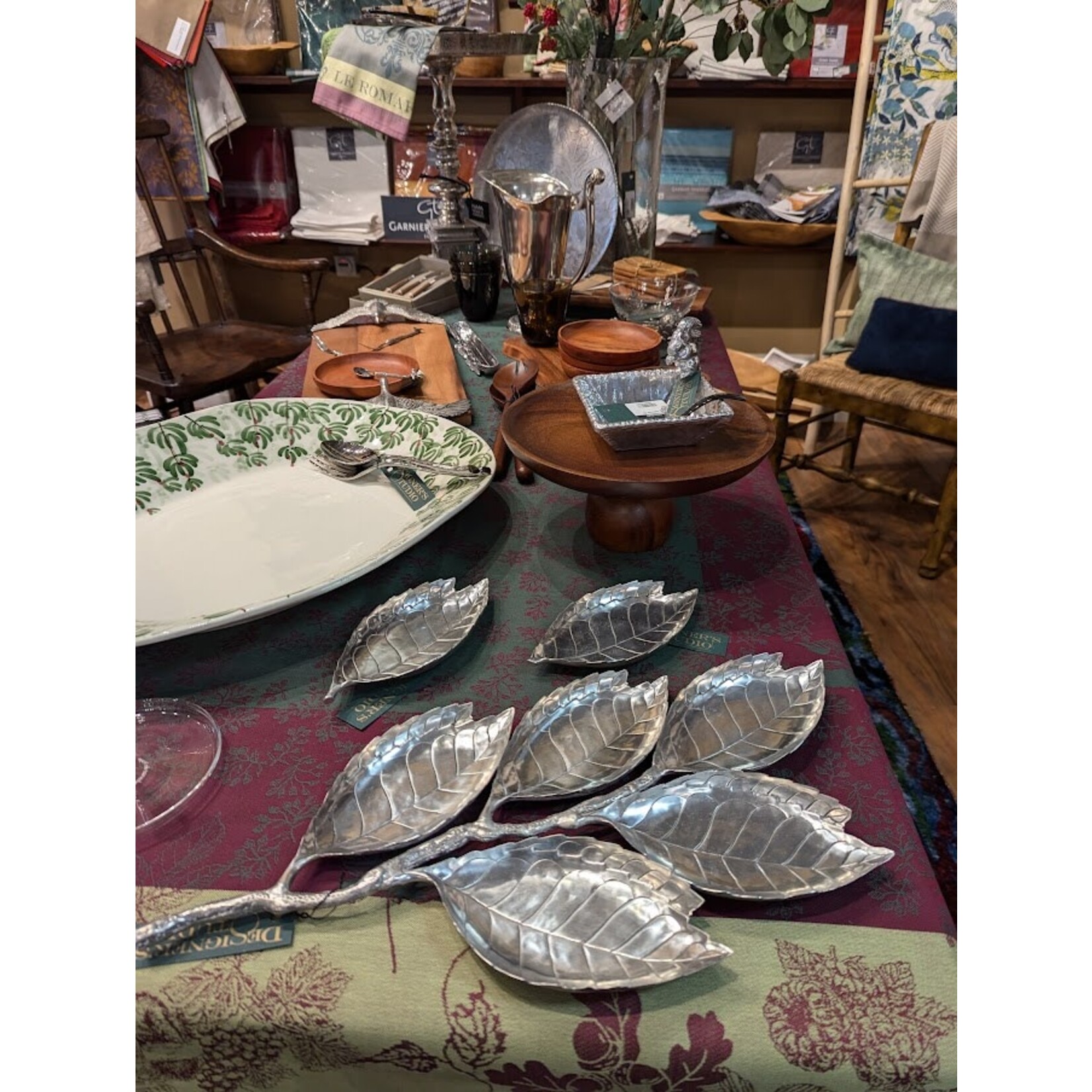 Vagabond House Tropical Leaf Plate