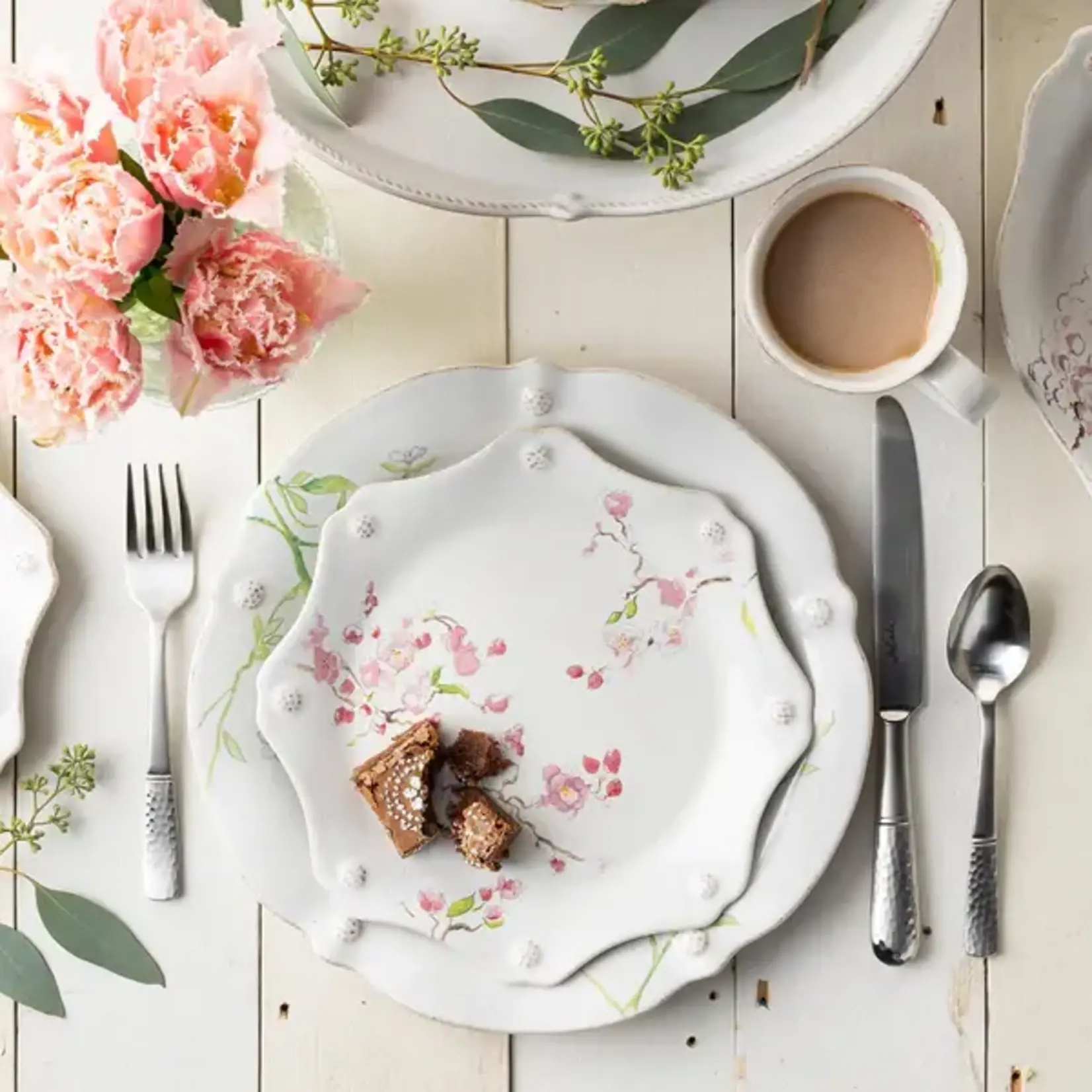 Juliska Berry & Thread White Floral Sketch Salad Plates Set of 4