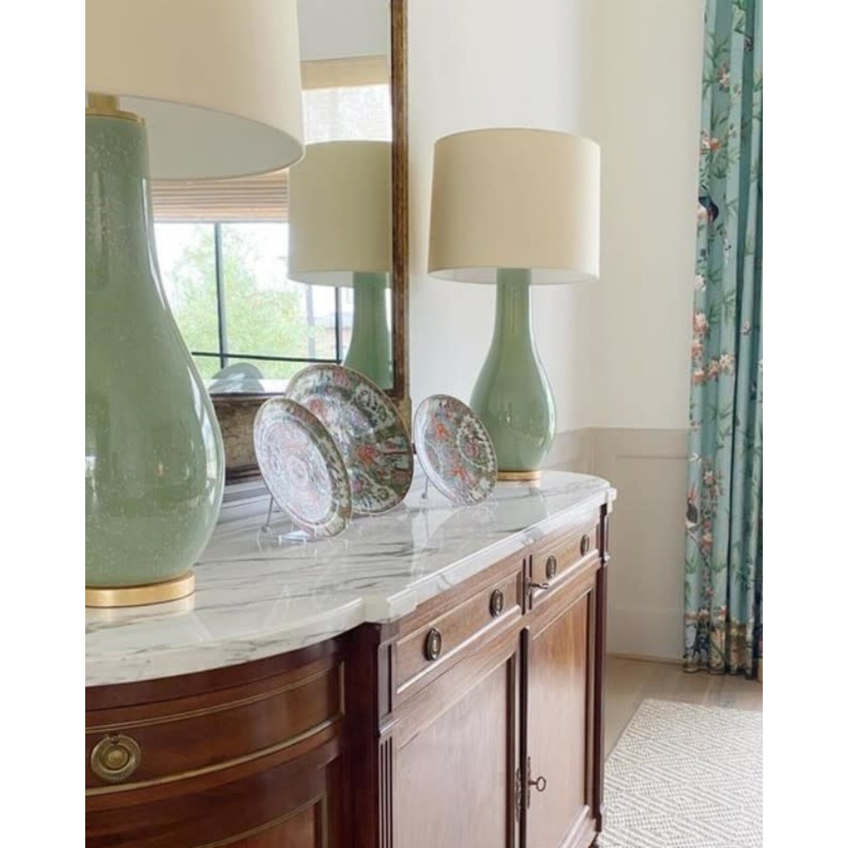 Visual Comfort Orson Balustrade Form Table in Shellish Kiwi with Natural Paper Shade