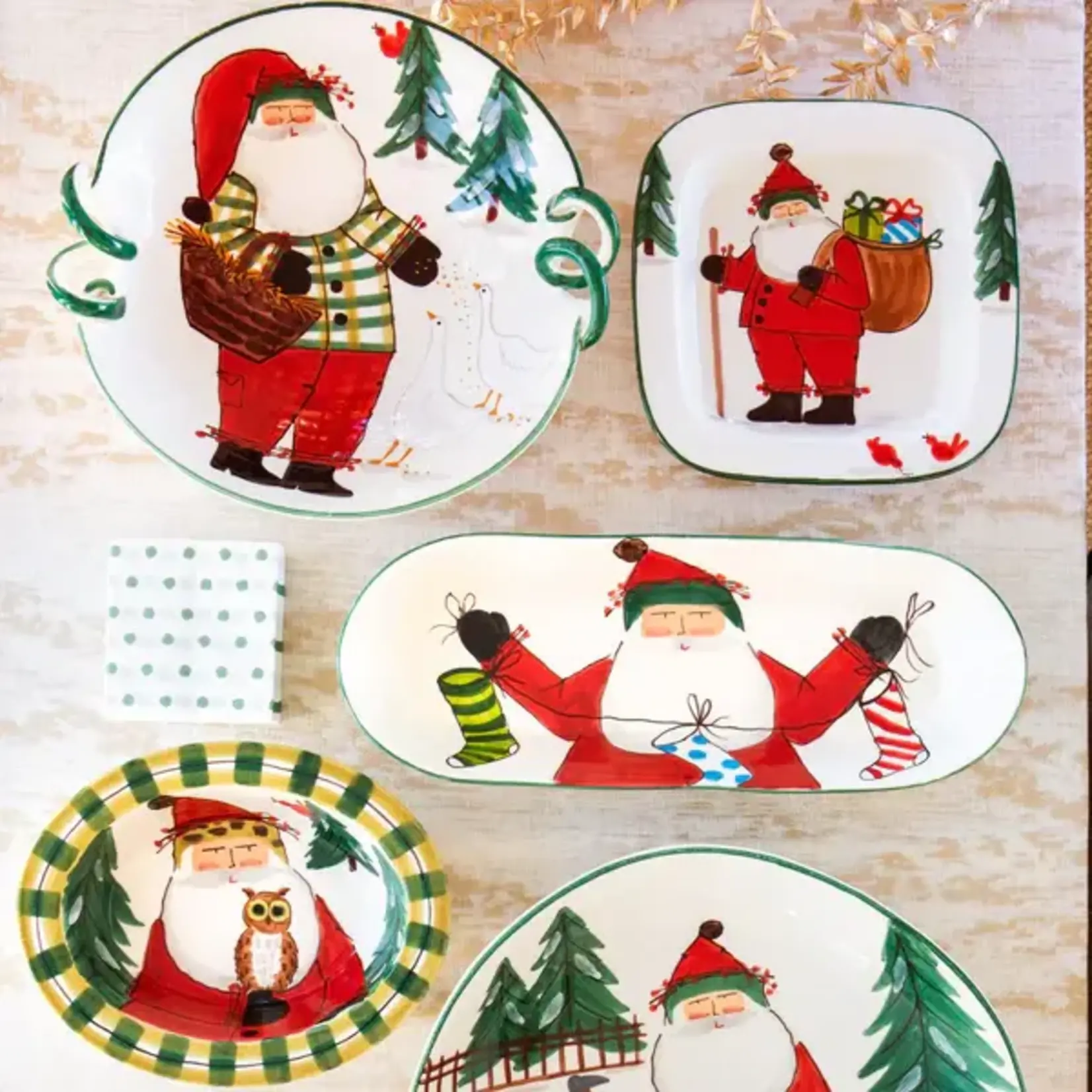 Vietri Old St. Nick Bread Server with Stockings