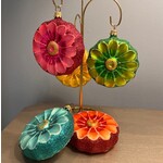 Carole Stupell LTD Vintage Glass Glow Daisy Ornament