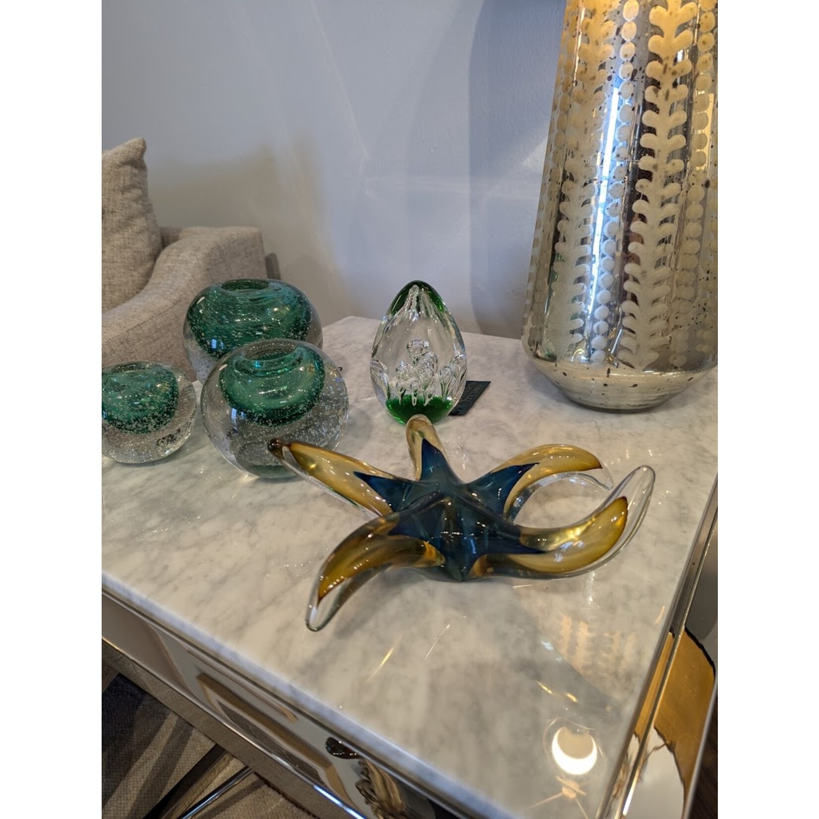 Carole Stupell LTD Vintage Art Glass Egg Paperweight Spring Green