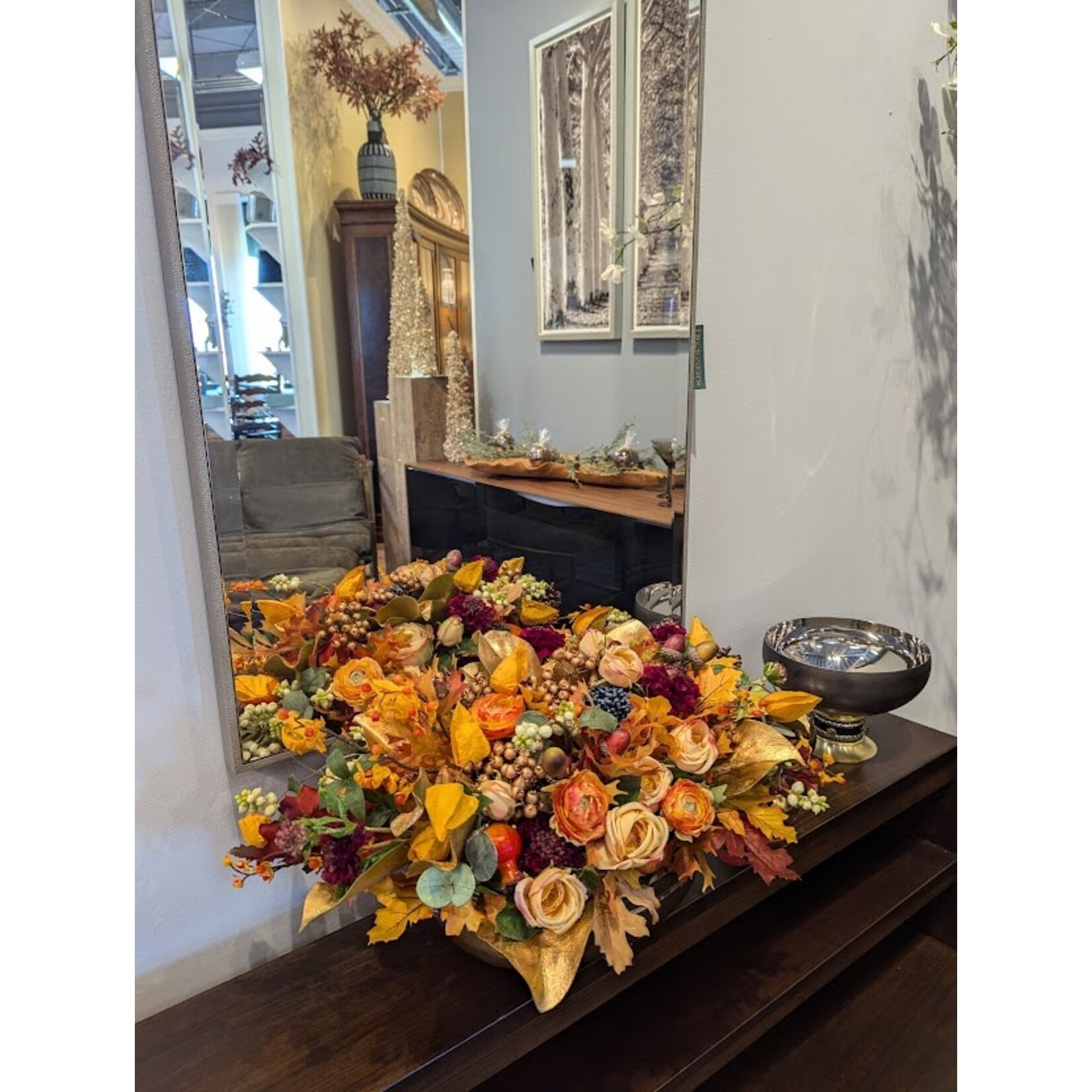 Winward Home Faux Ranunculus Berry Fall Centerpiece Floral Arrangement