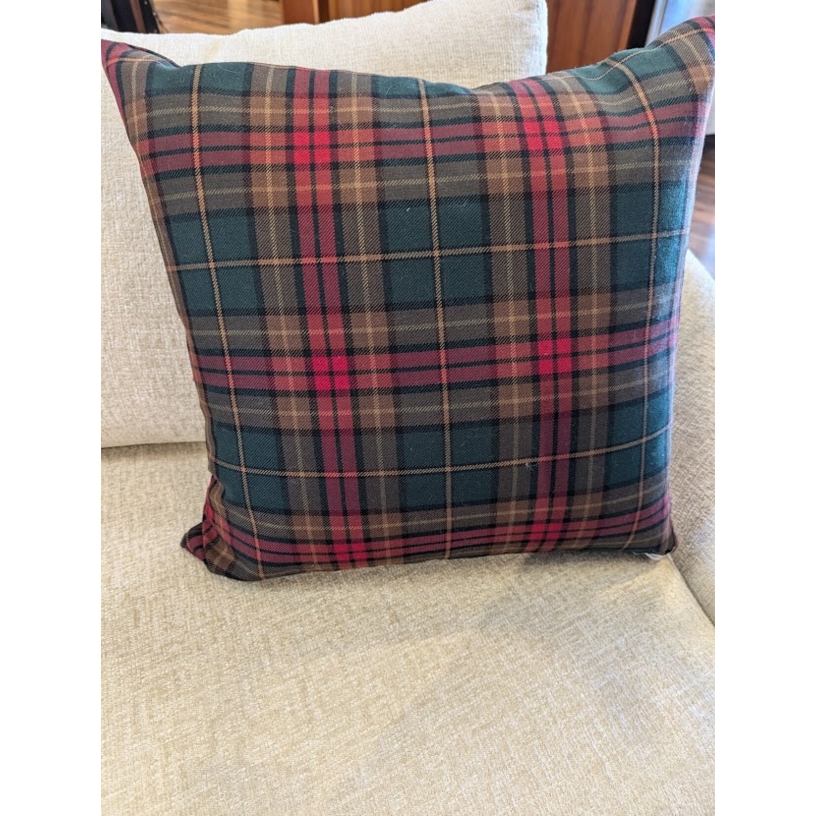 Eastern Accents Poinsettia Plaid 20x20 Holiday Pillow