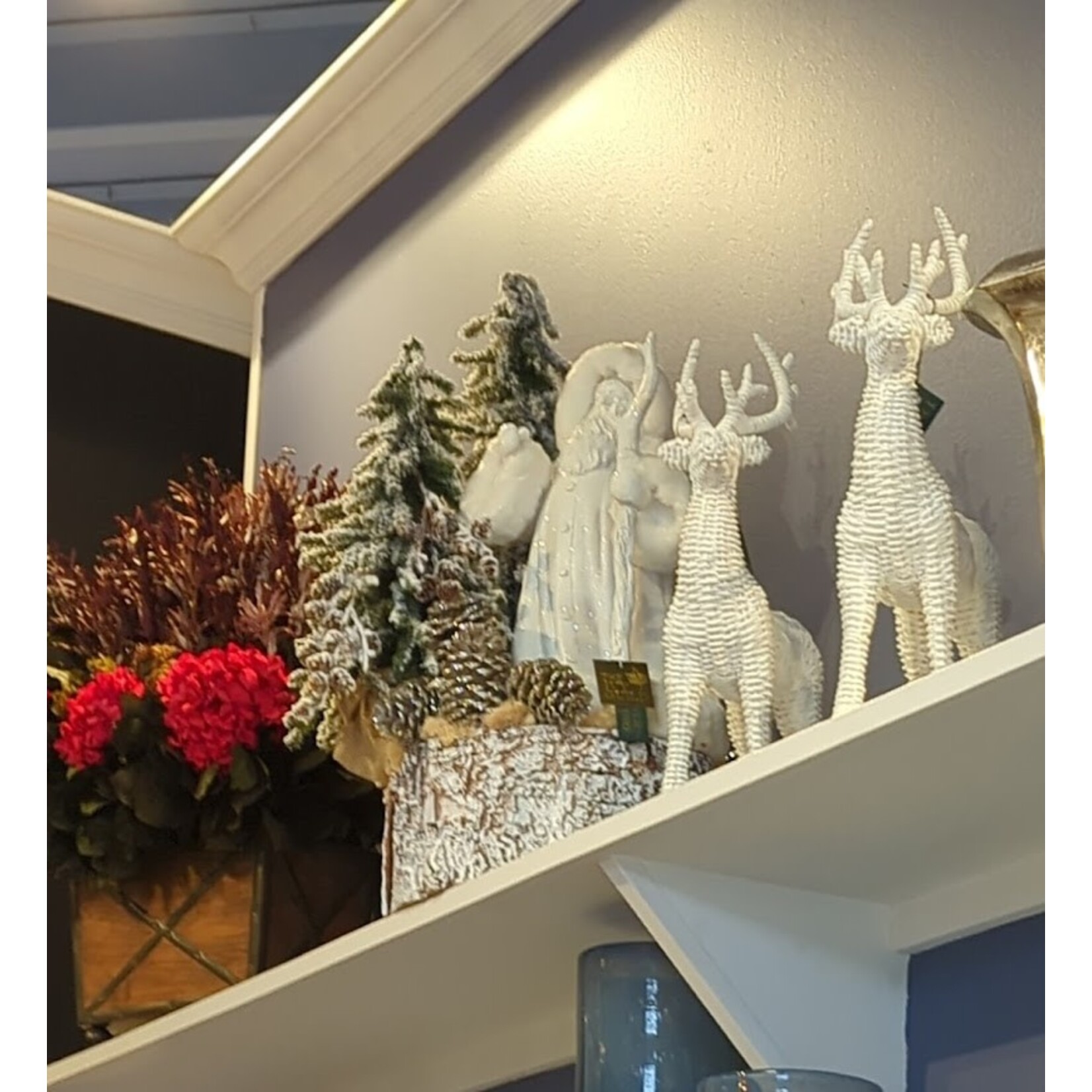Two's Company Basketweave Winter Deer