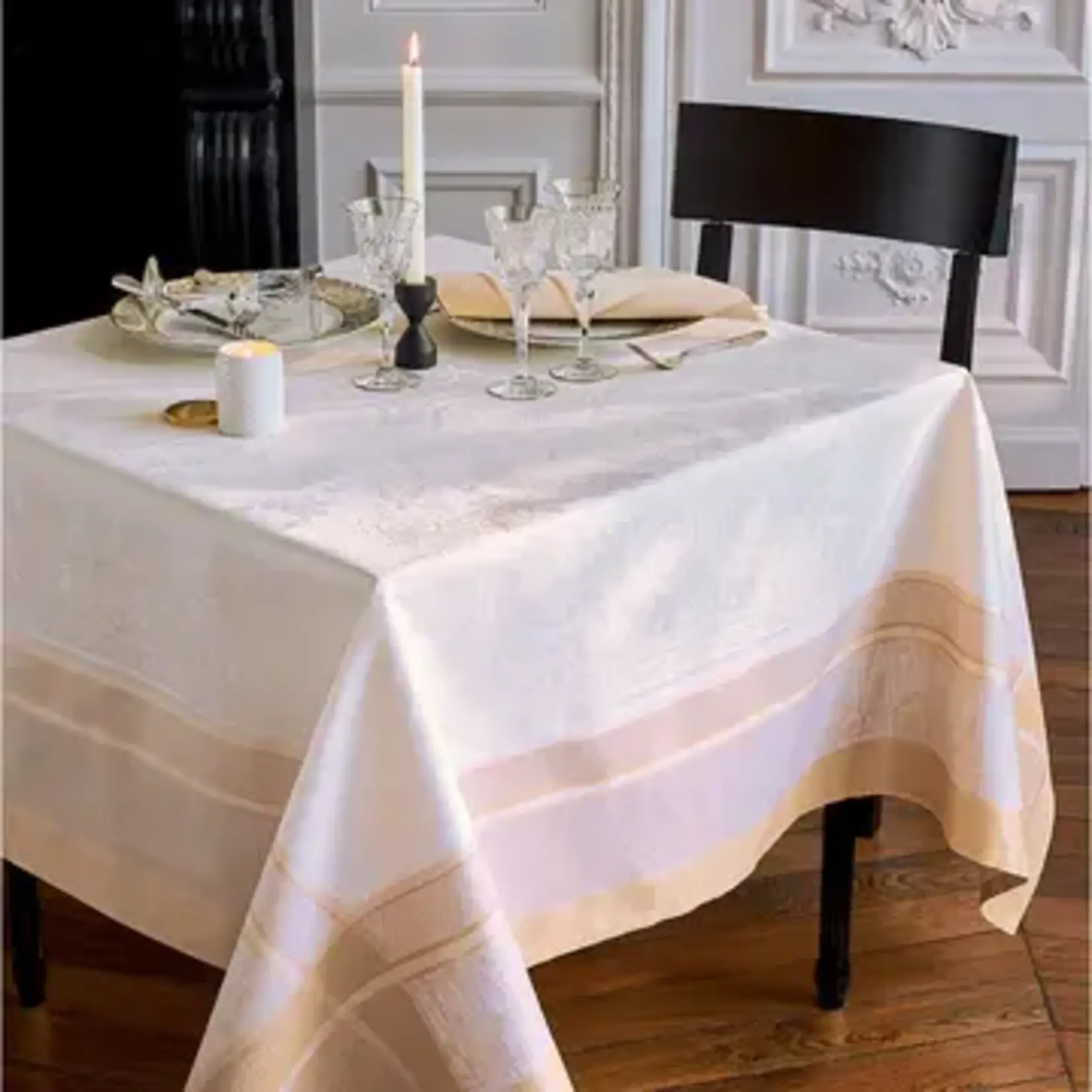 Garnier Thiebaut Persina Dore Table Runner