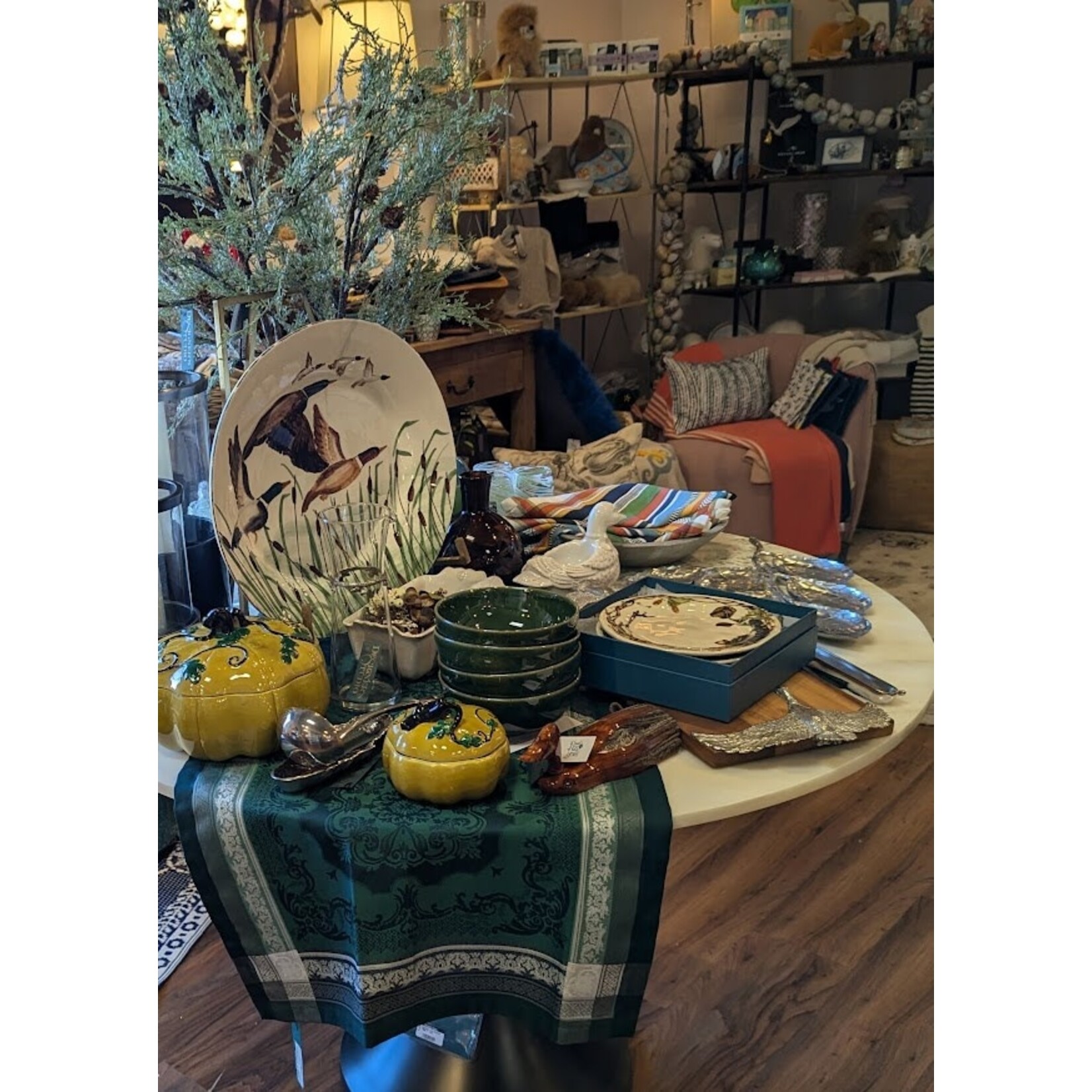 Garnier Thiebaut Fontainebleau Vert Profond Table Runner