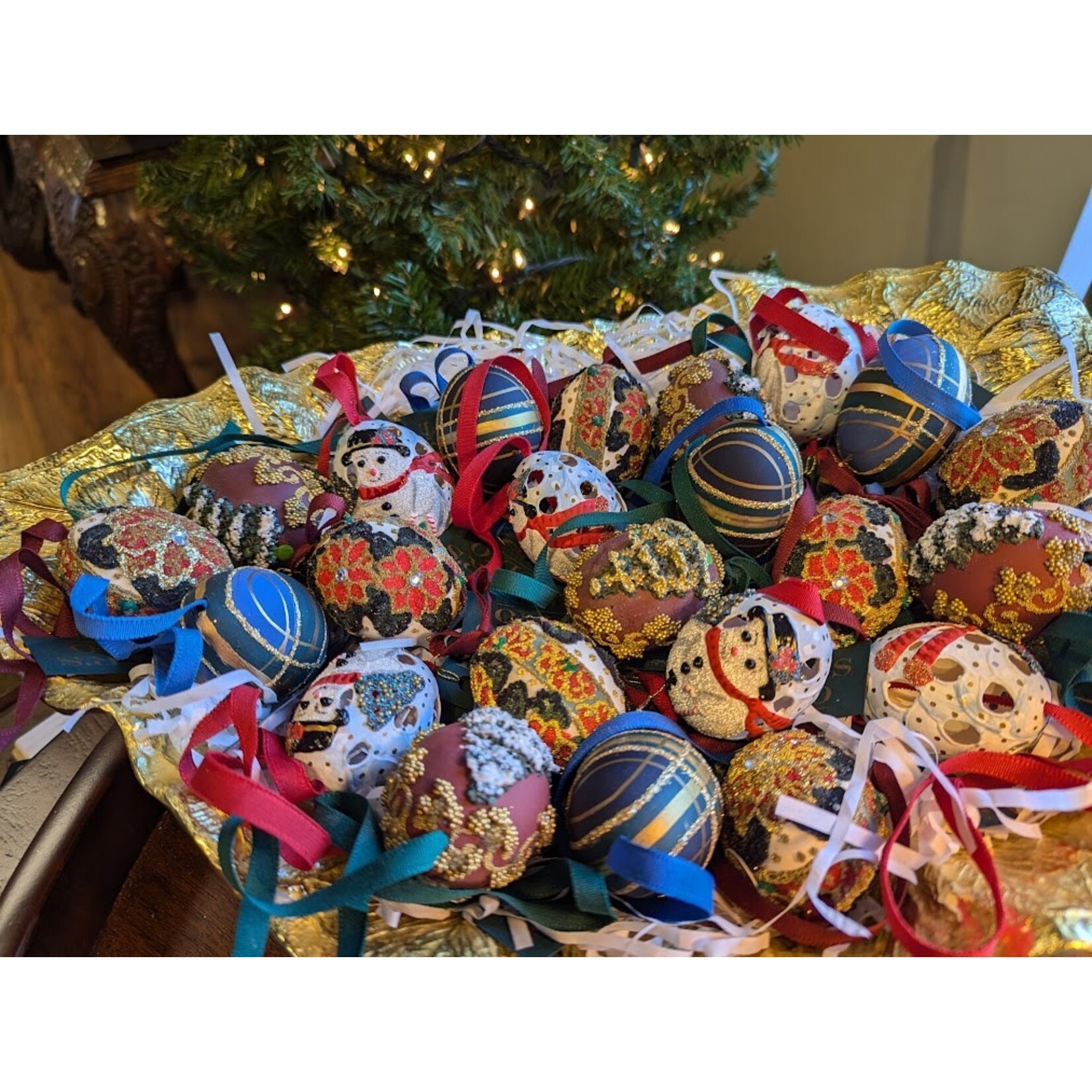 Peter's Seasons Gold Tree Handcrafted Egg Ornament