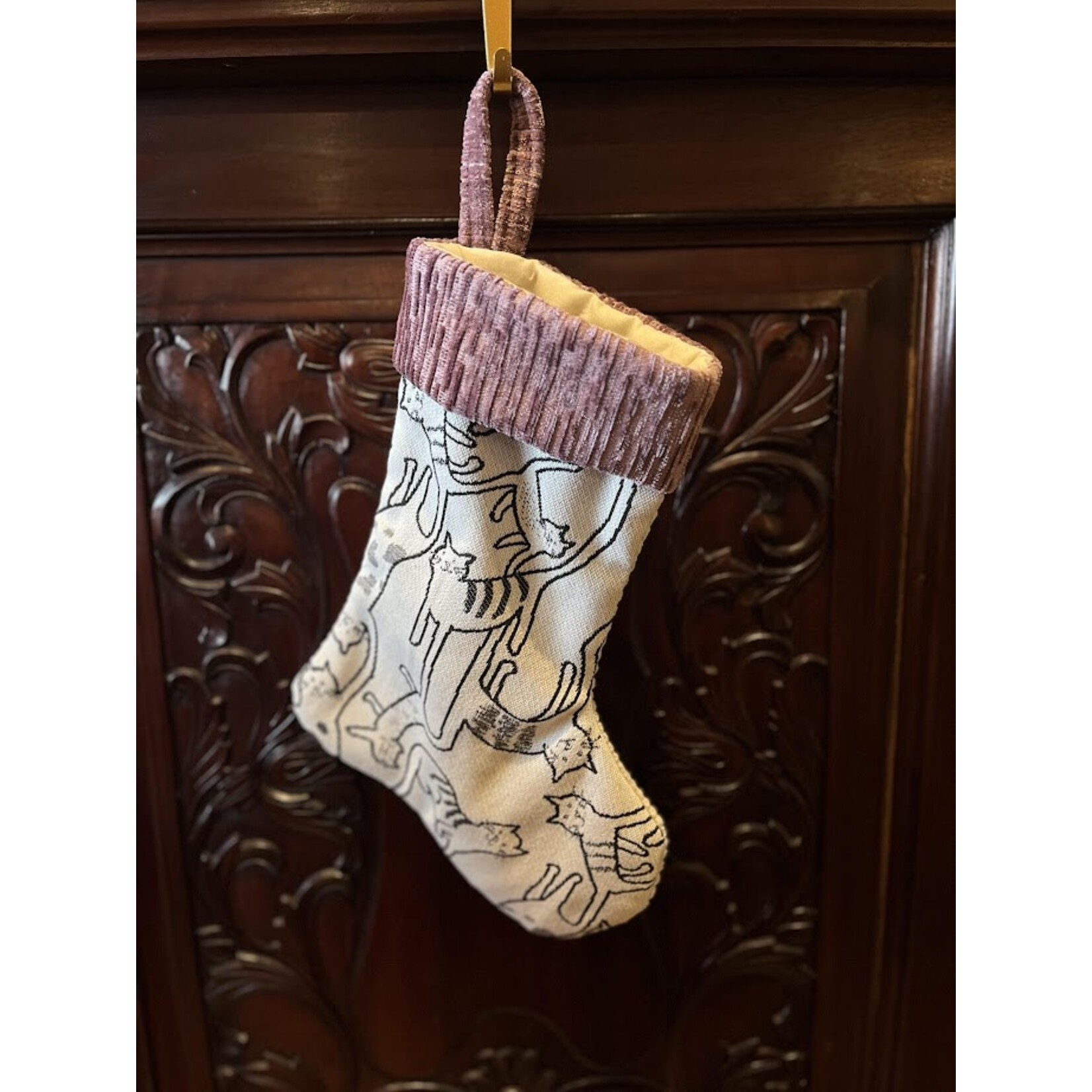 Nicky's Notions Holiday Stocking Cat