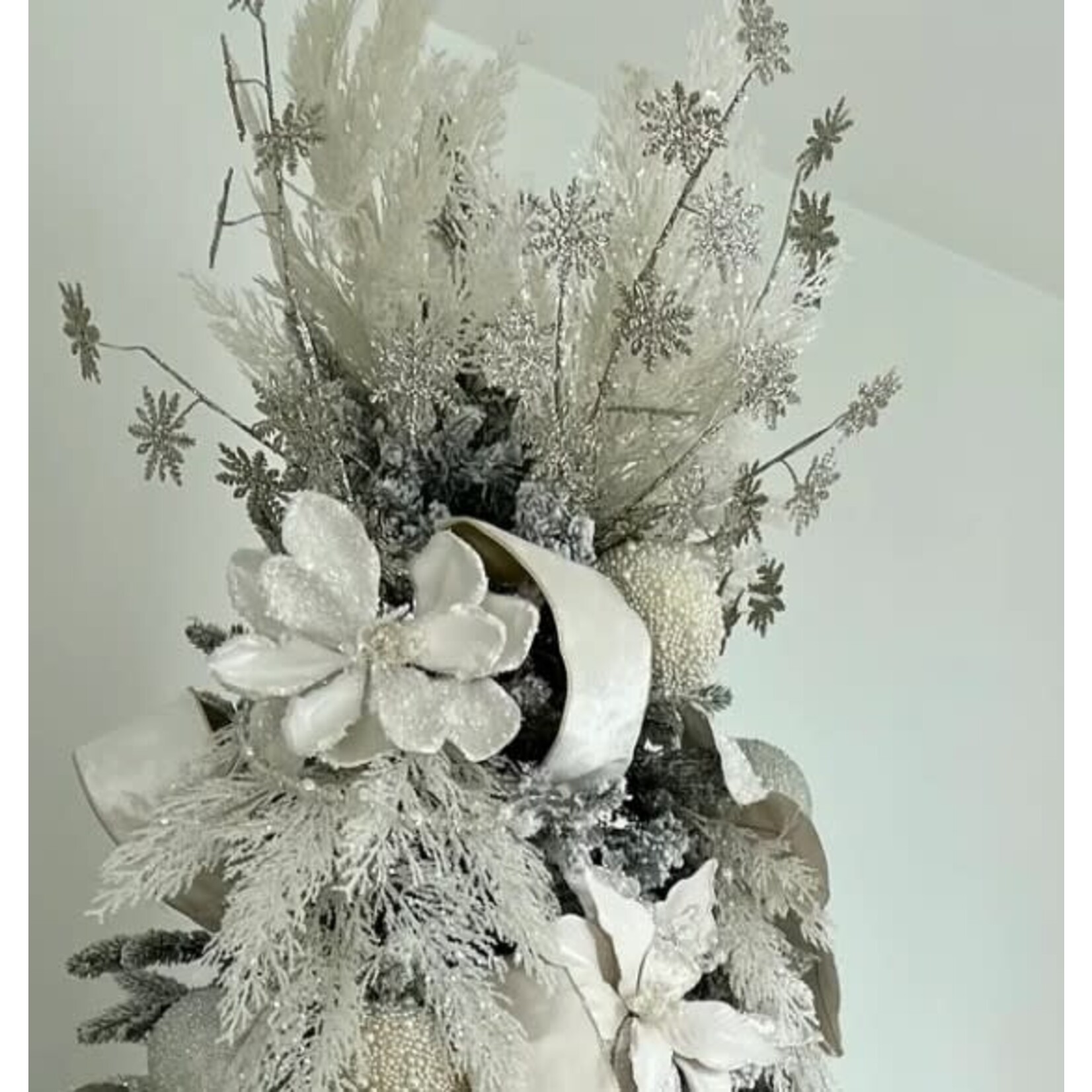 RAZ Imports Glittered Snowflake Spray 30"