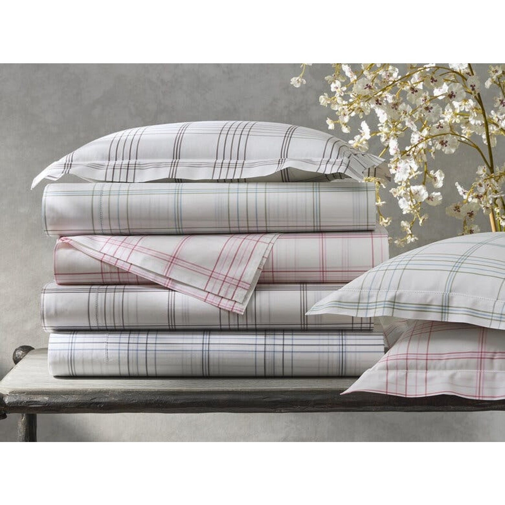 Matouk August Navy Plaid Cotton Percale King Pillowcase Pair