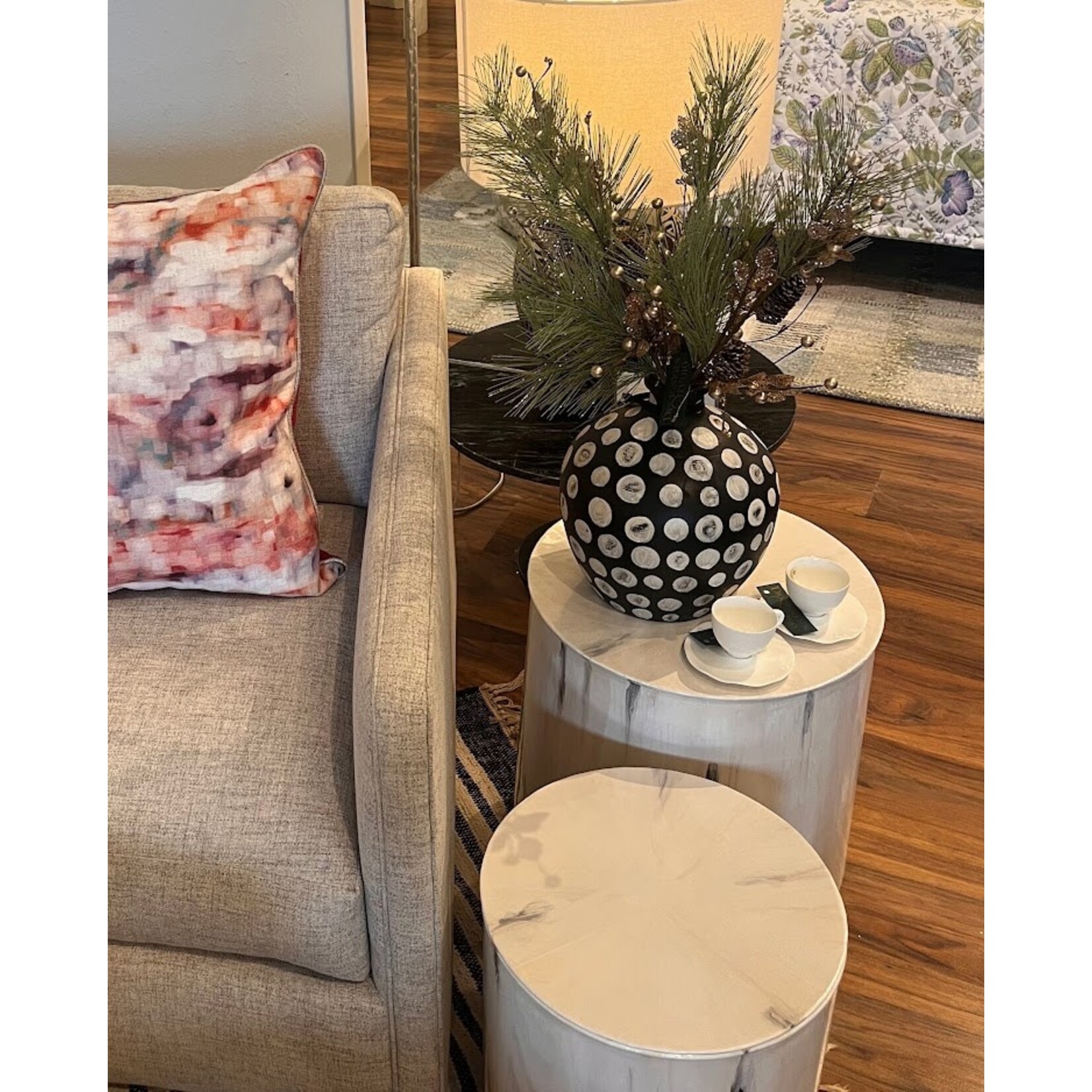 Napa Home and Garden Dottie Urn