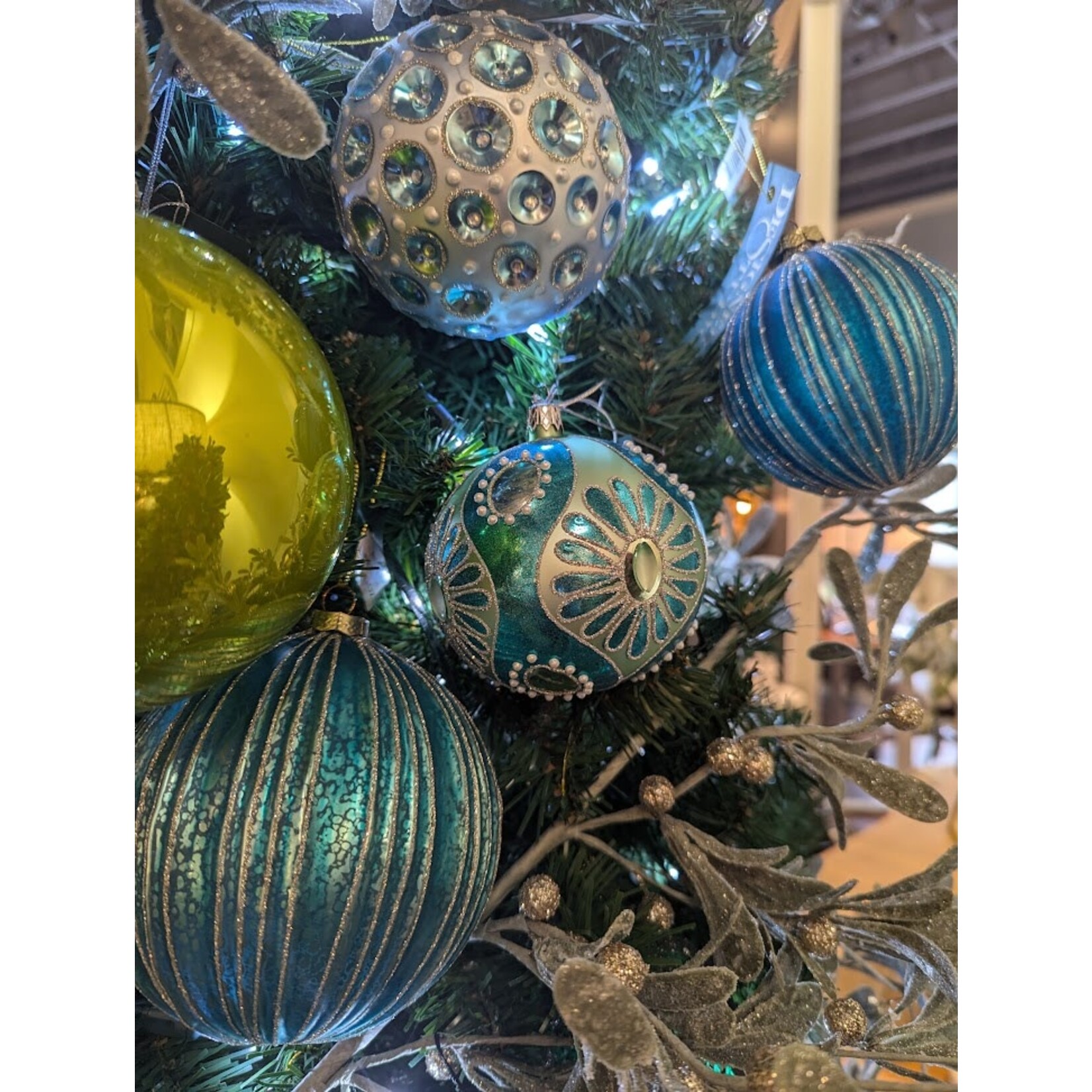 Katherine's Collection Scalloped Round Ball Ornament