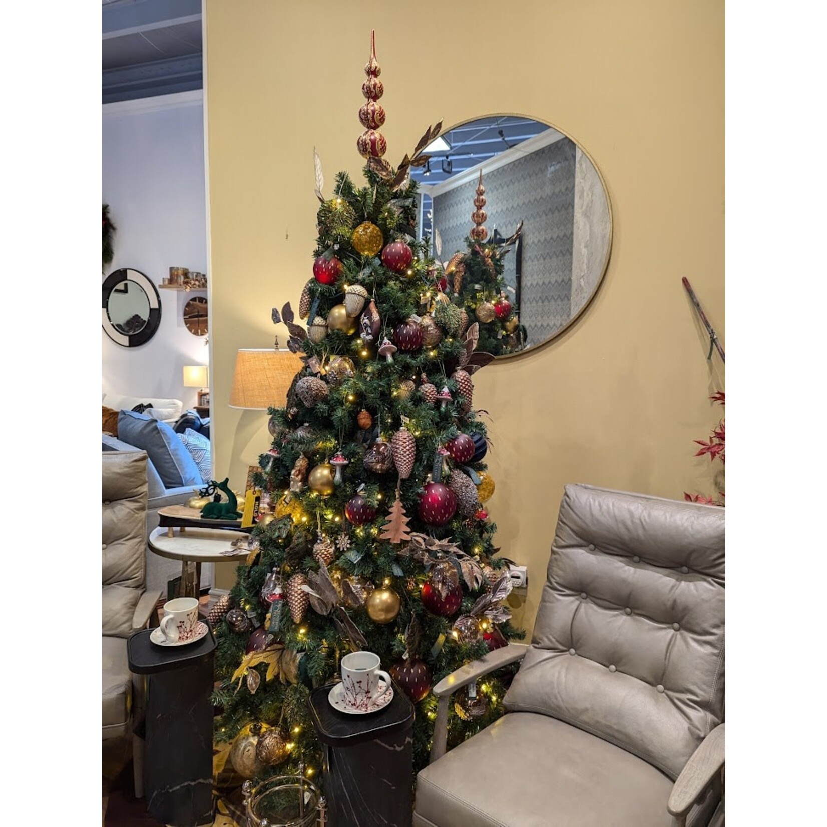 Peter's Seasons Glass Plum Finial Tree Topper with Gold Embellishments