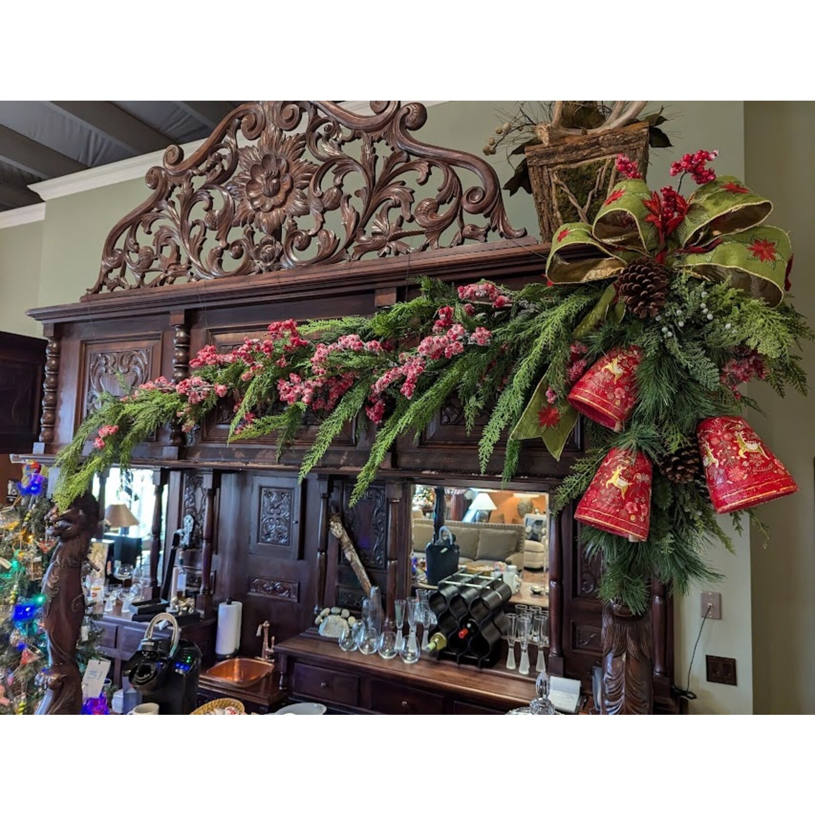 Winward Home Faux Red Berry Curly Garland 45''