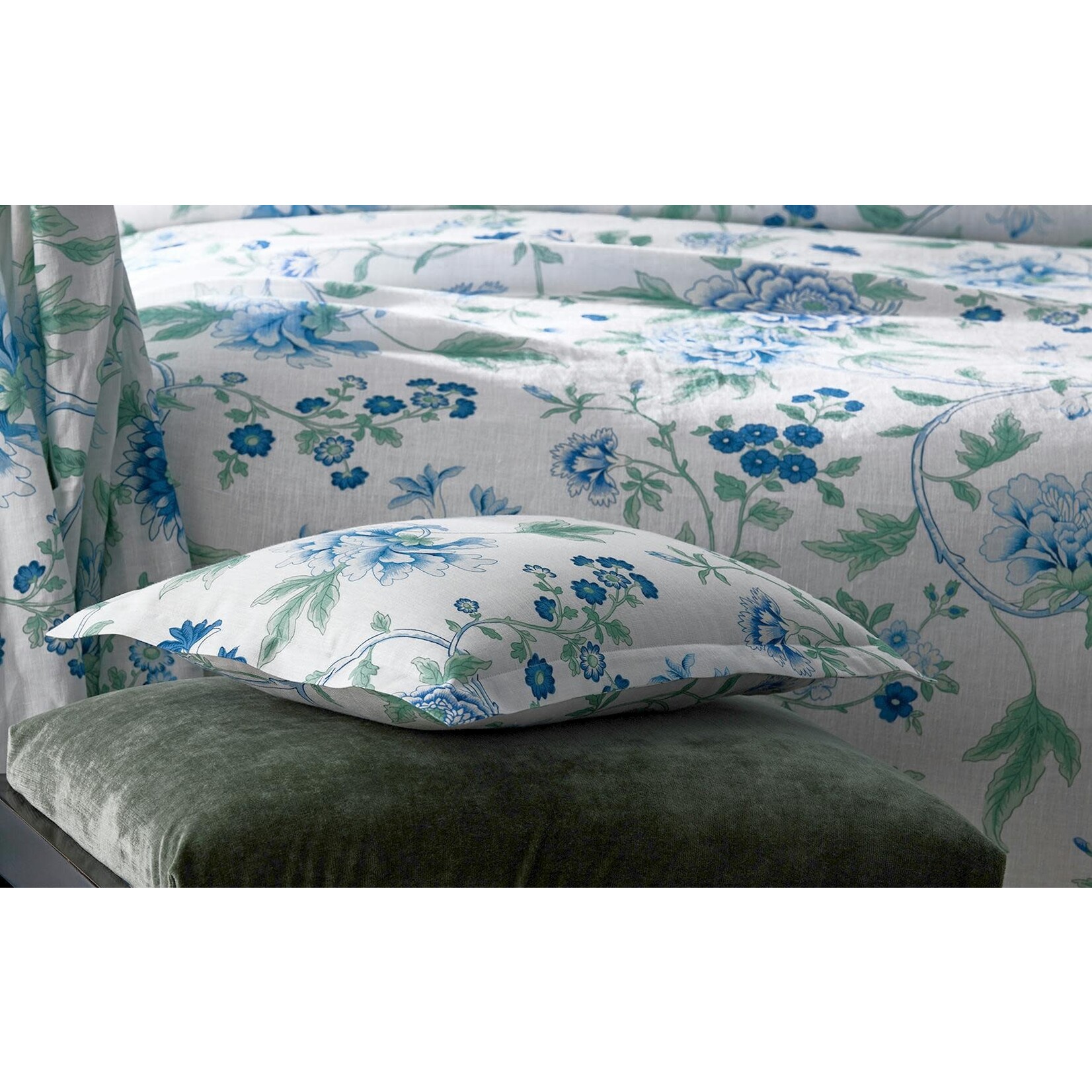 Matouk Simone Quilted Boudoir Sham Sea Flange