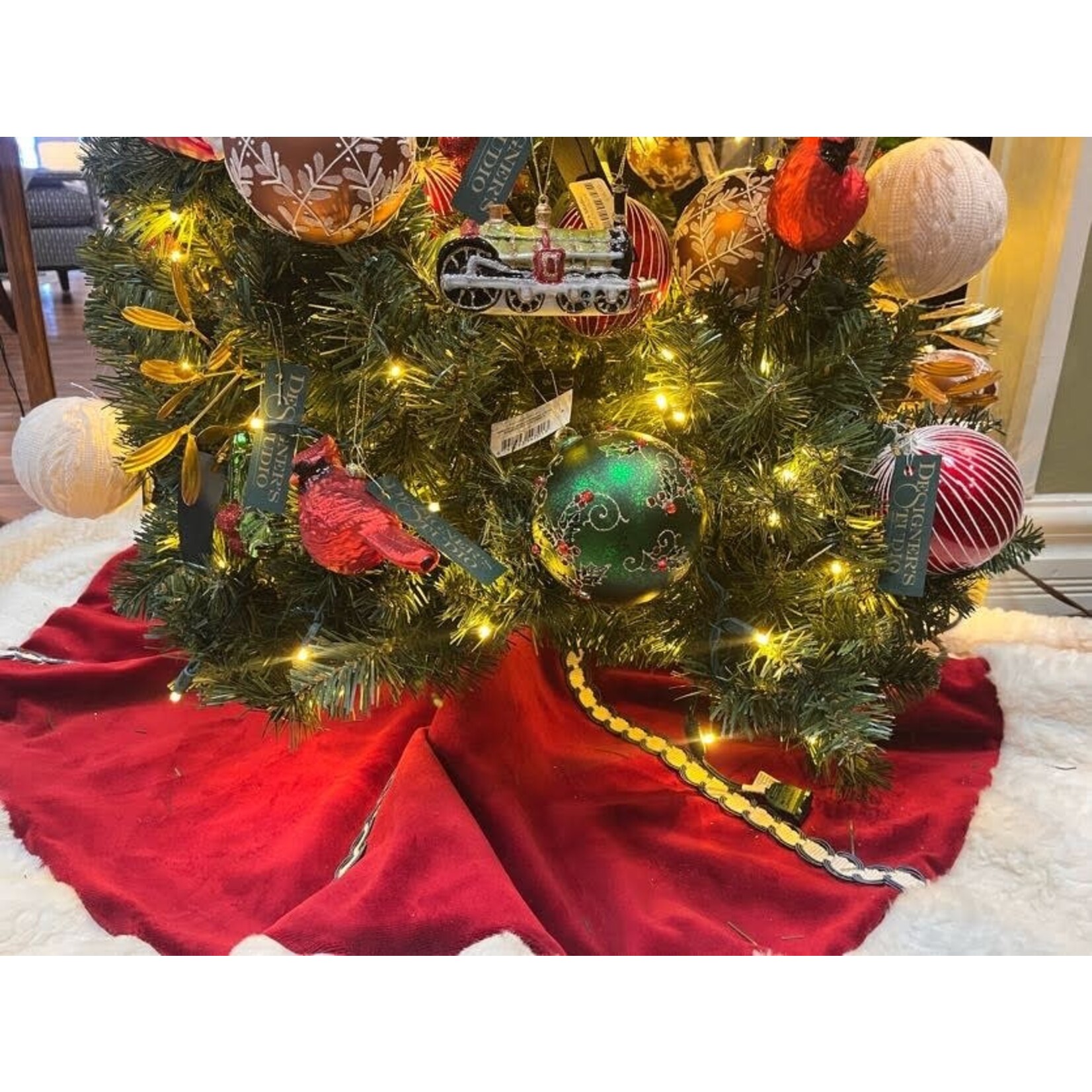 Nicky's Notions Bright Red with Navy Tree Skirt Reversible
