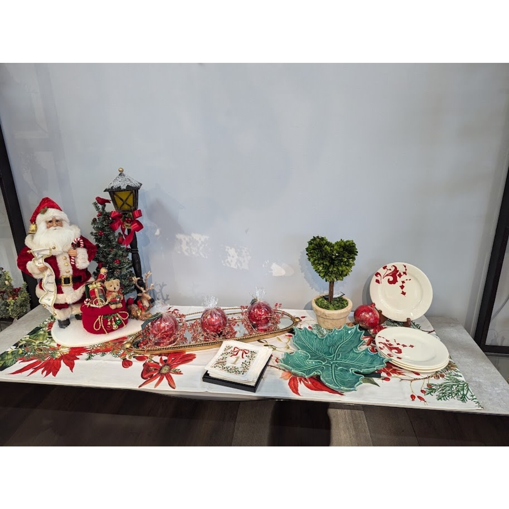 Garnier Thiebaut Poinsettias Vintage Tablecloth Runner