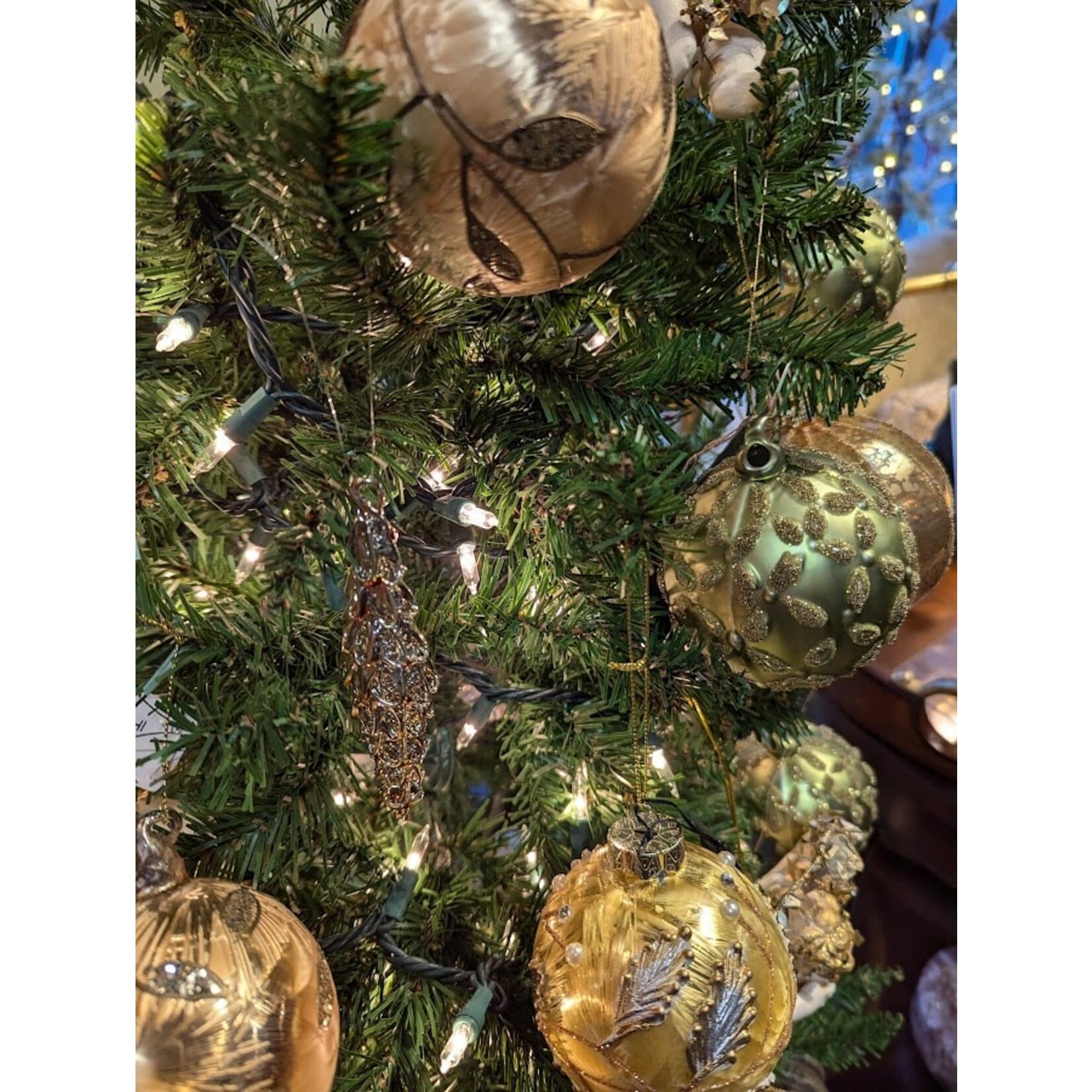 Shishi LLC Spunglass Aged Gold Drop Icicle Ornament 5"