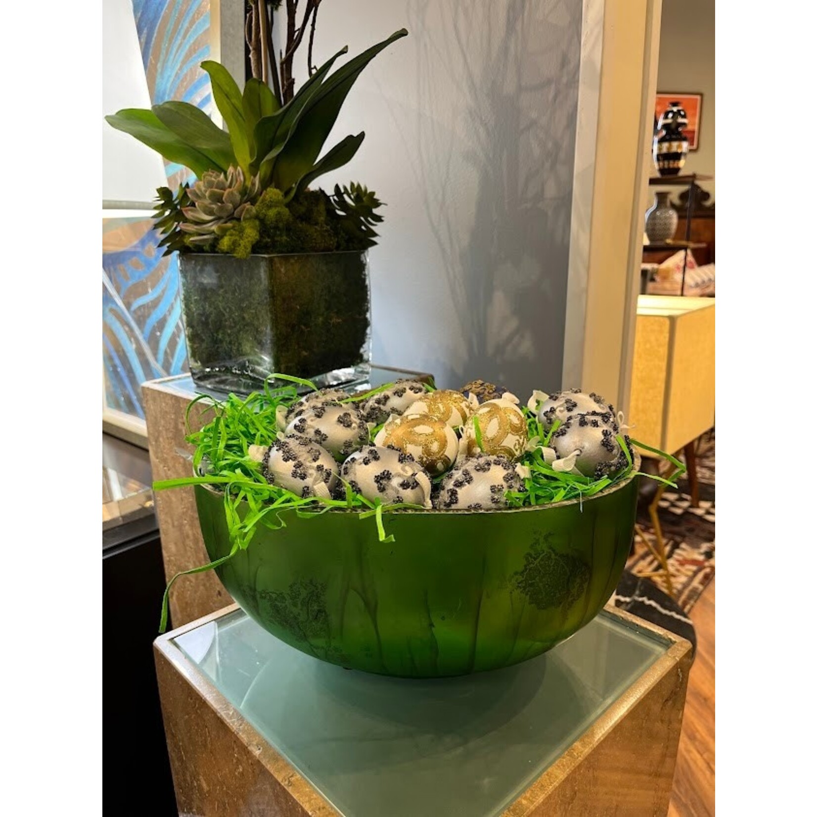 The John Richard Collection, LLC Verde Oval Bowl